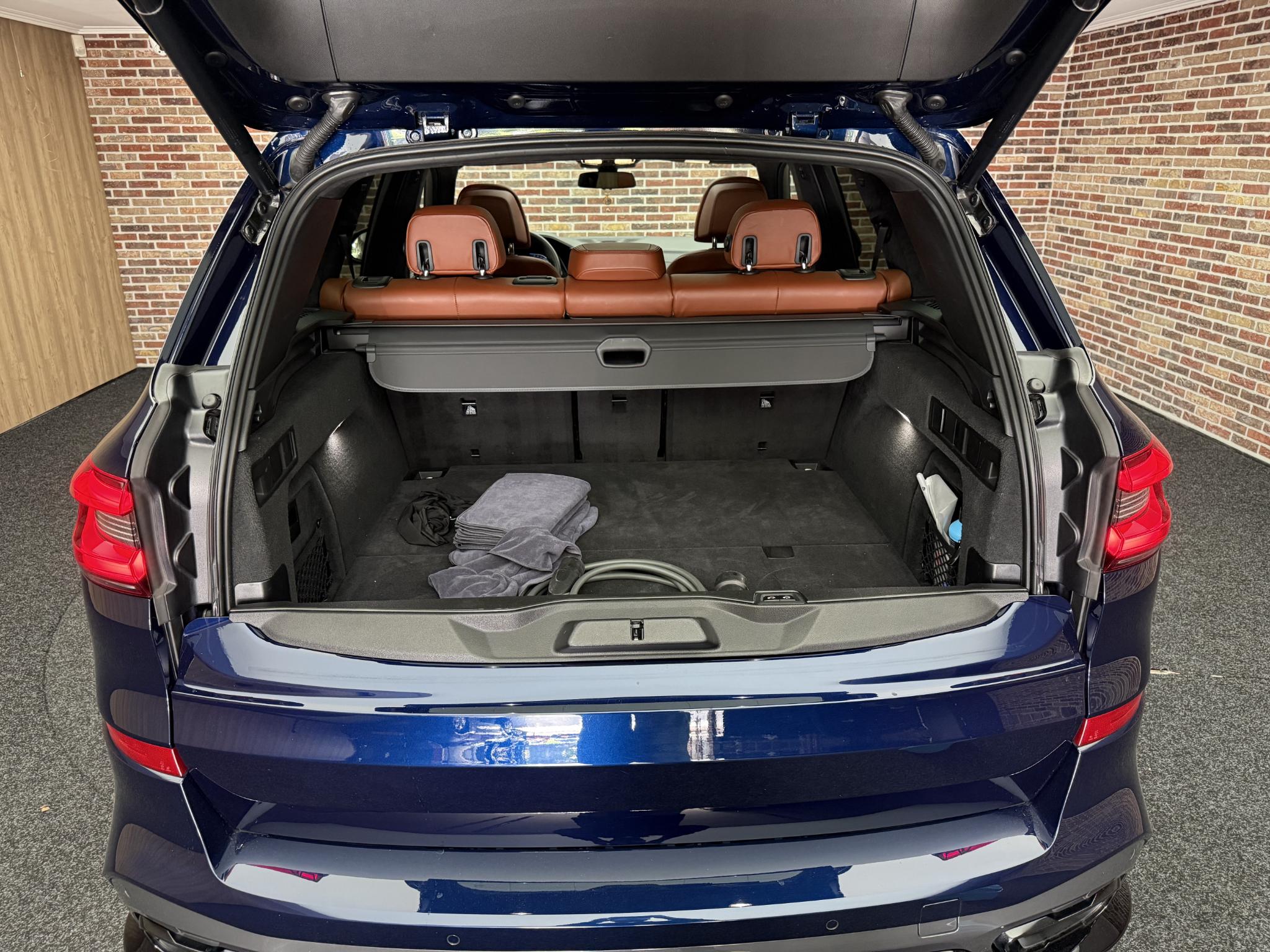 Foto van BMW X5 Xdrive45e
