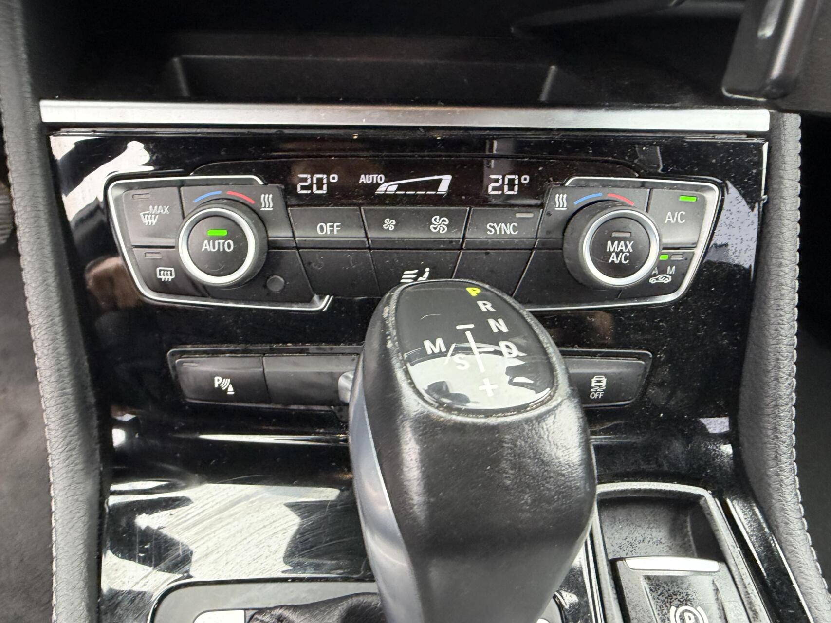 Foto van BMW 218i Active Tourer
