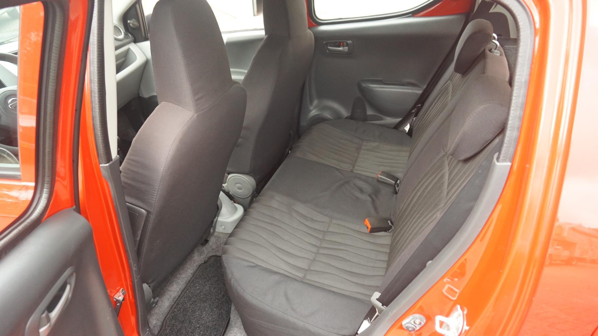 Foto van Nissan Nissan Pixo