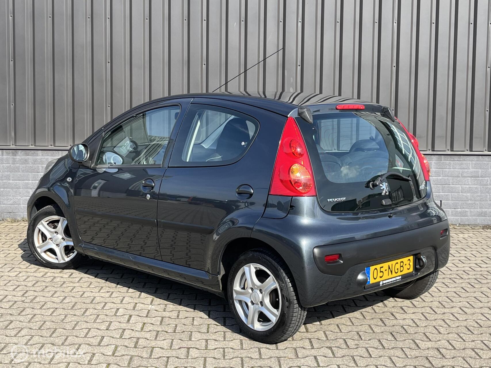 Foto van Peugeot Peugeot 107