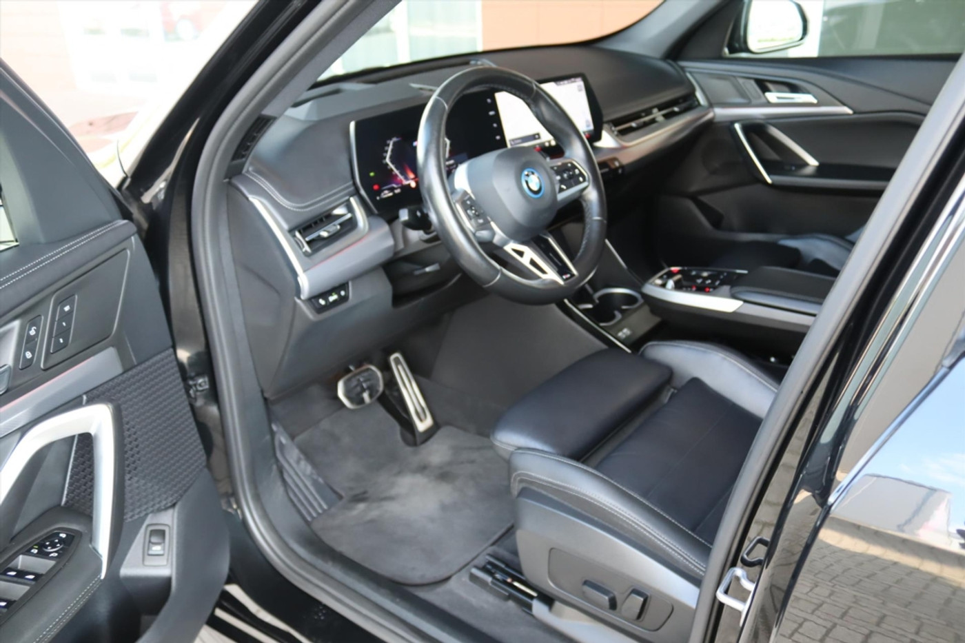 Foto van BMW X1 Xdrive30e