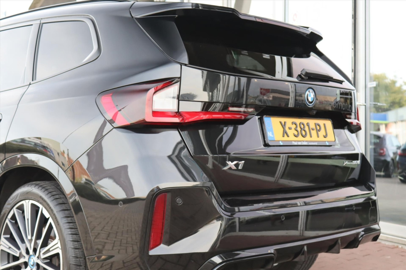 Foto van BMW X1 Xdrive30e