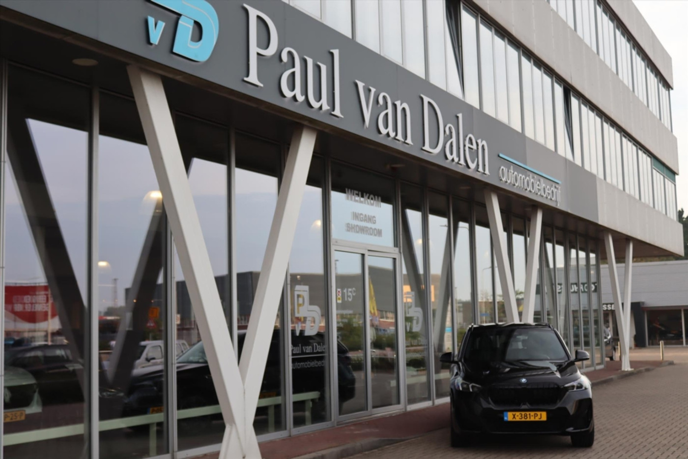 Foto van BMW X1 Xdrive30e