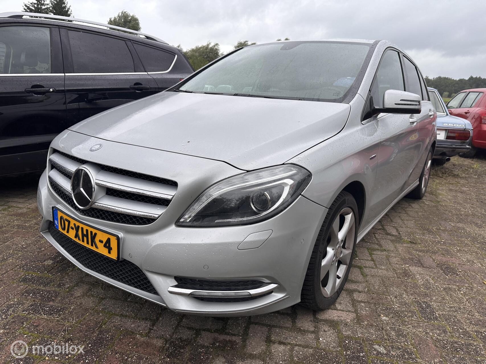 Mercedes-Benz B 180 180 Ambition 2012 - voorkant