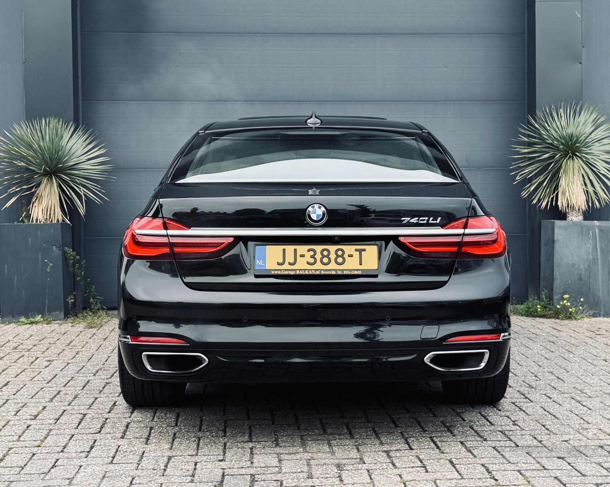 Foto van BMW 740li