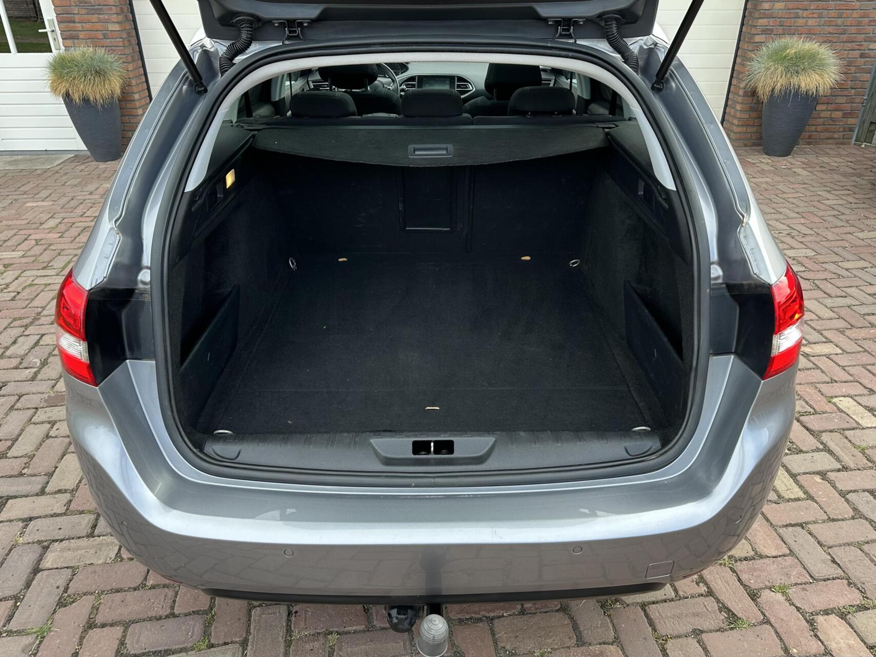 Foto van Peugeot 308 SW