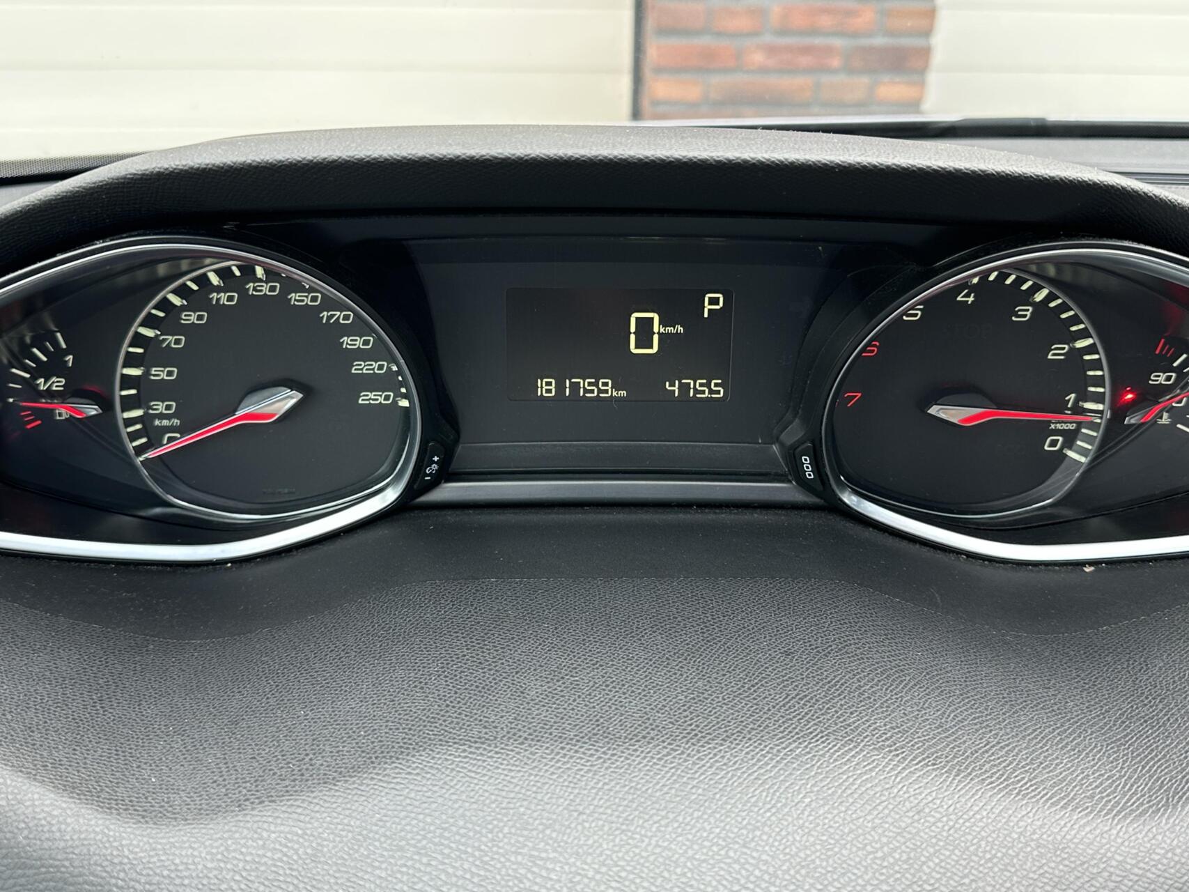 Foto van Peugeot 308 SW