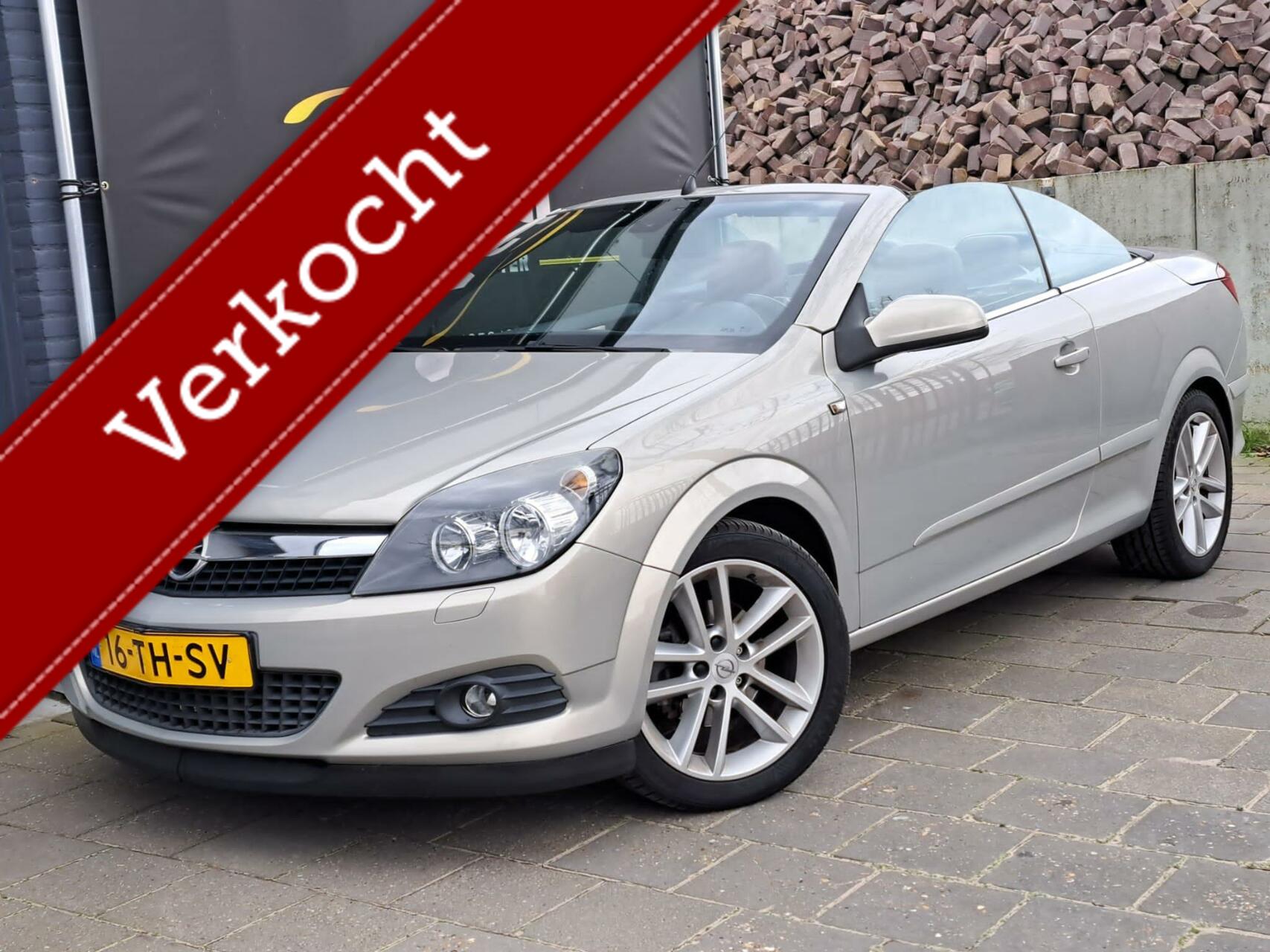 Opel Astra Twintop 1.6 Cabrio/Cruise/Leer/17''/105PK/Topst 2006 - voorkant