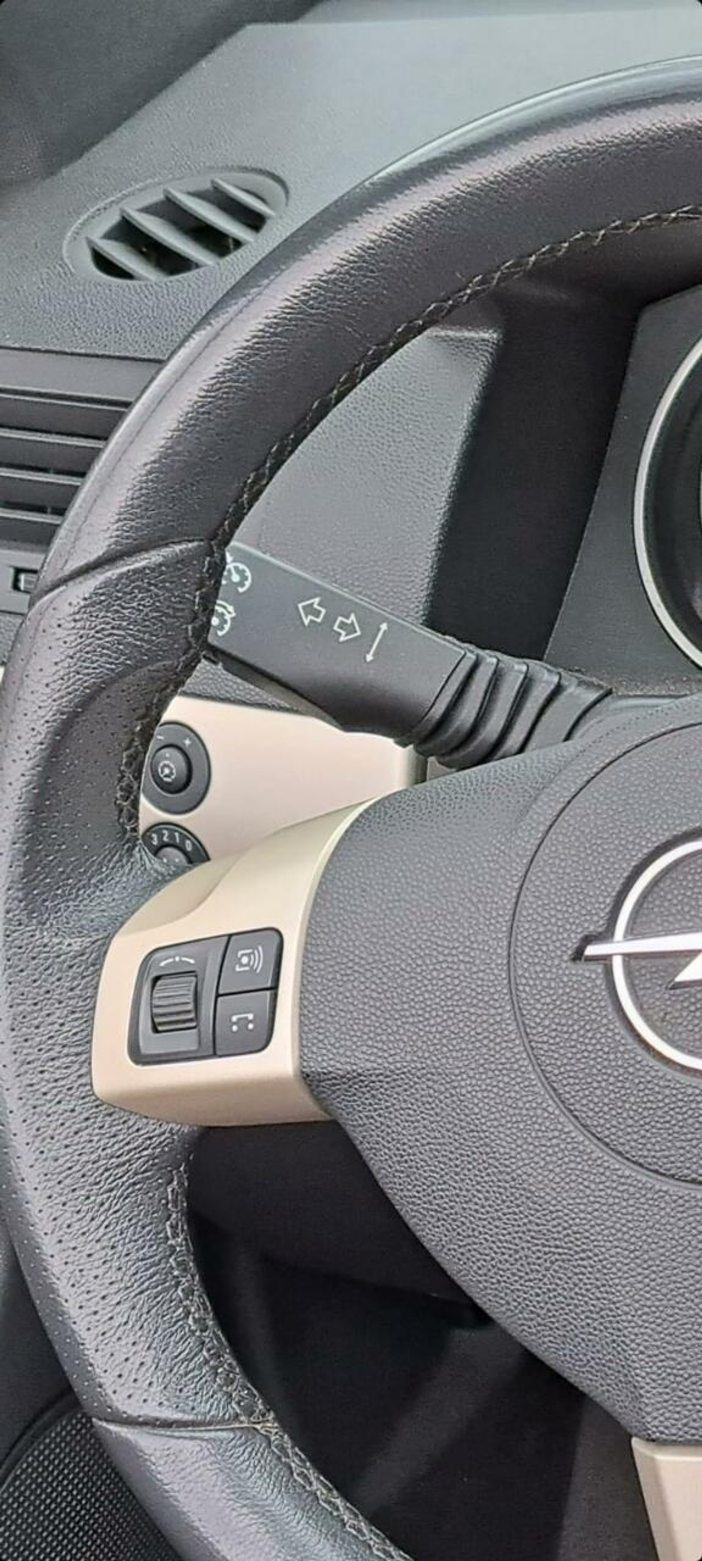 Foto van Opel Astra Twintop