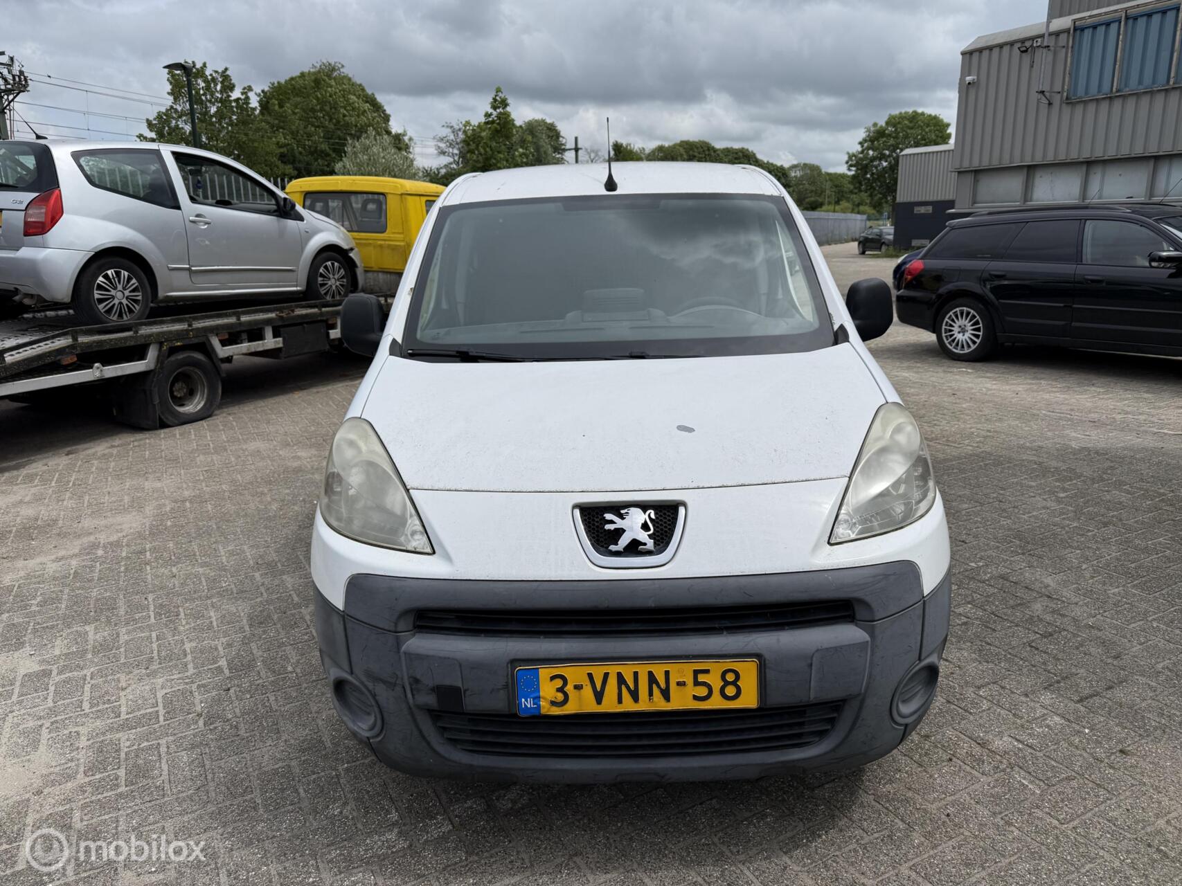 Foto van Peugeot Partner