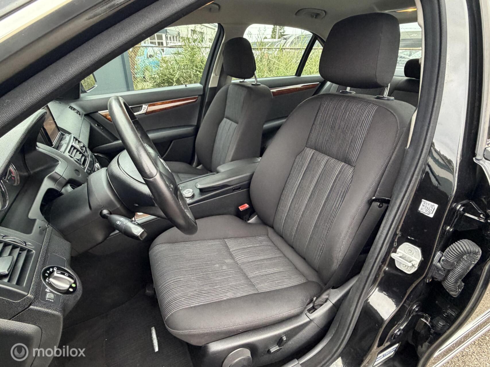 Foto van Mercedes-Benz C 200 Kompressor