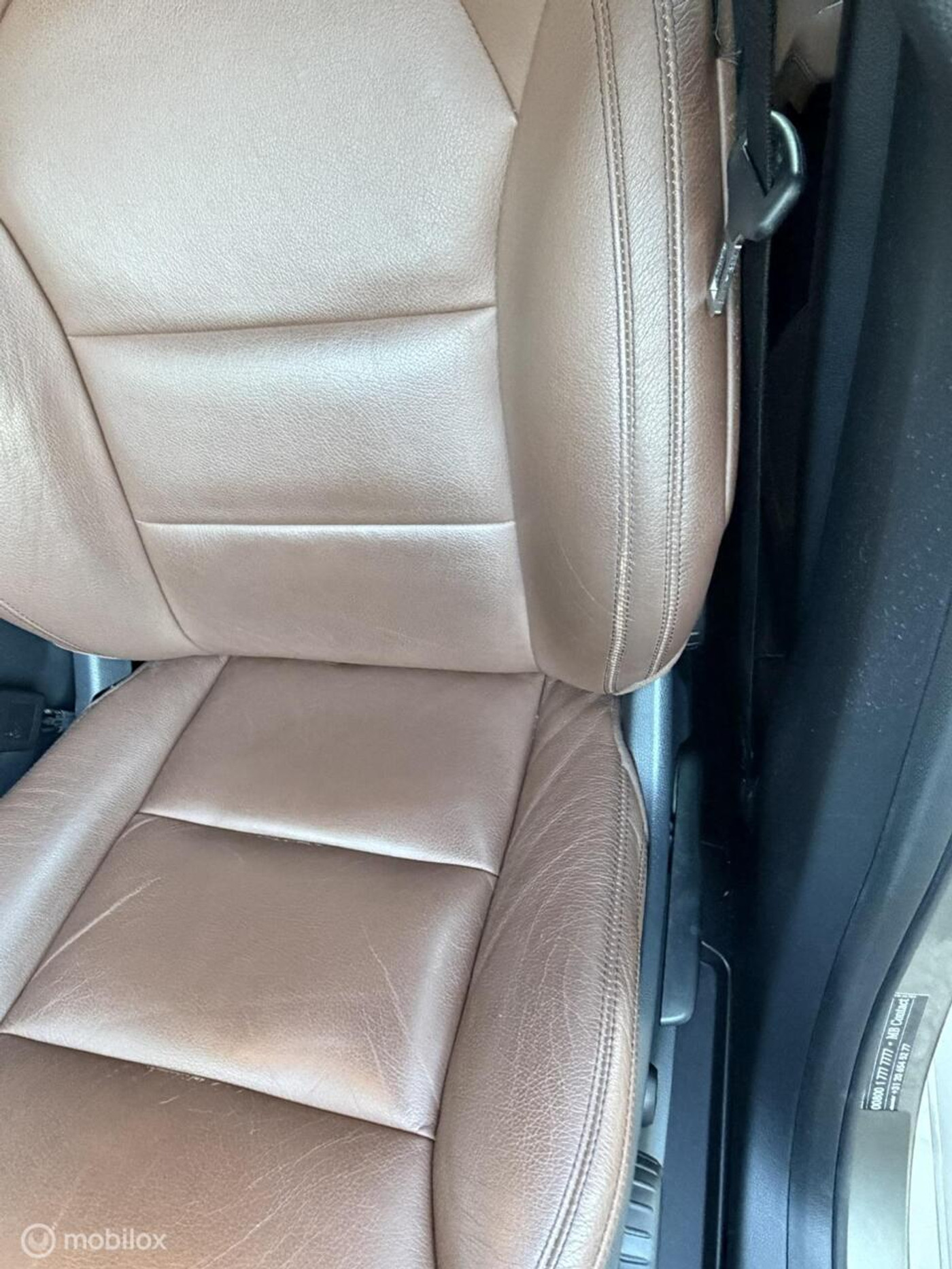 Foto van Mercedes-Benz B 180