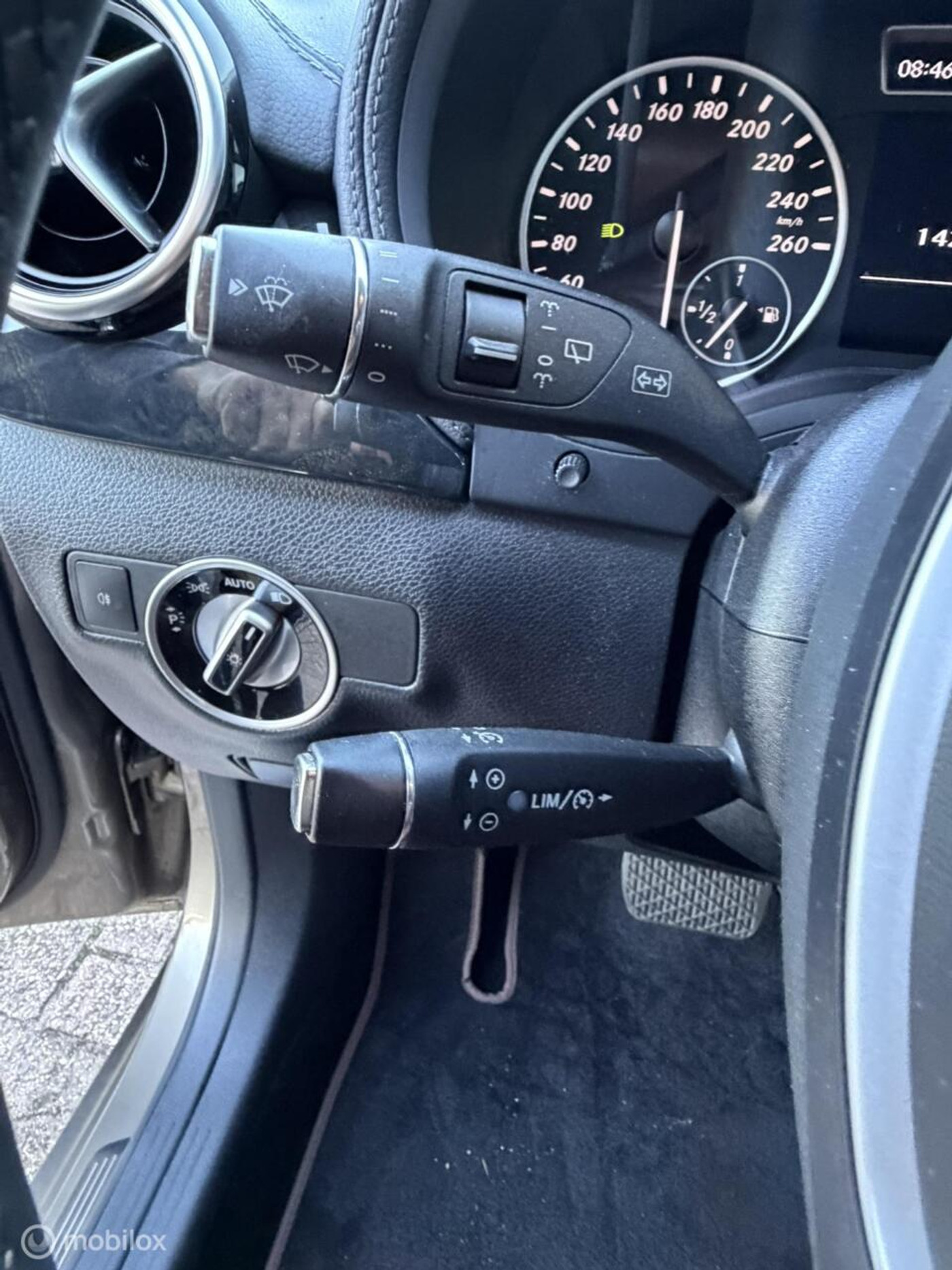 Foto van Mercedes-Benz B 180