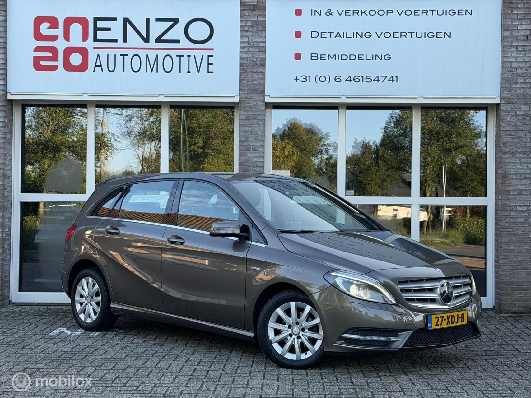 Mercedes-Benz B 180 180 Ambition Cruise NLauto NAP Automaat 2012 - voorkant