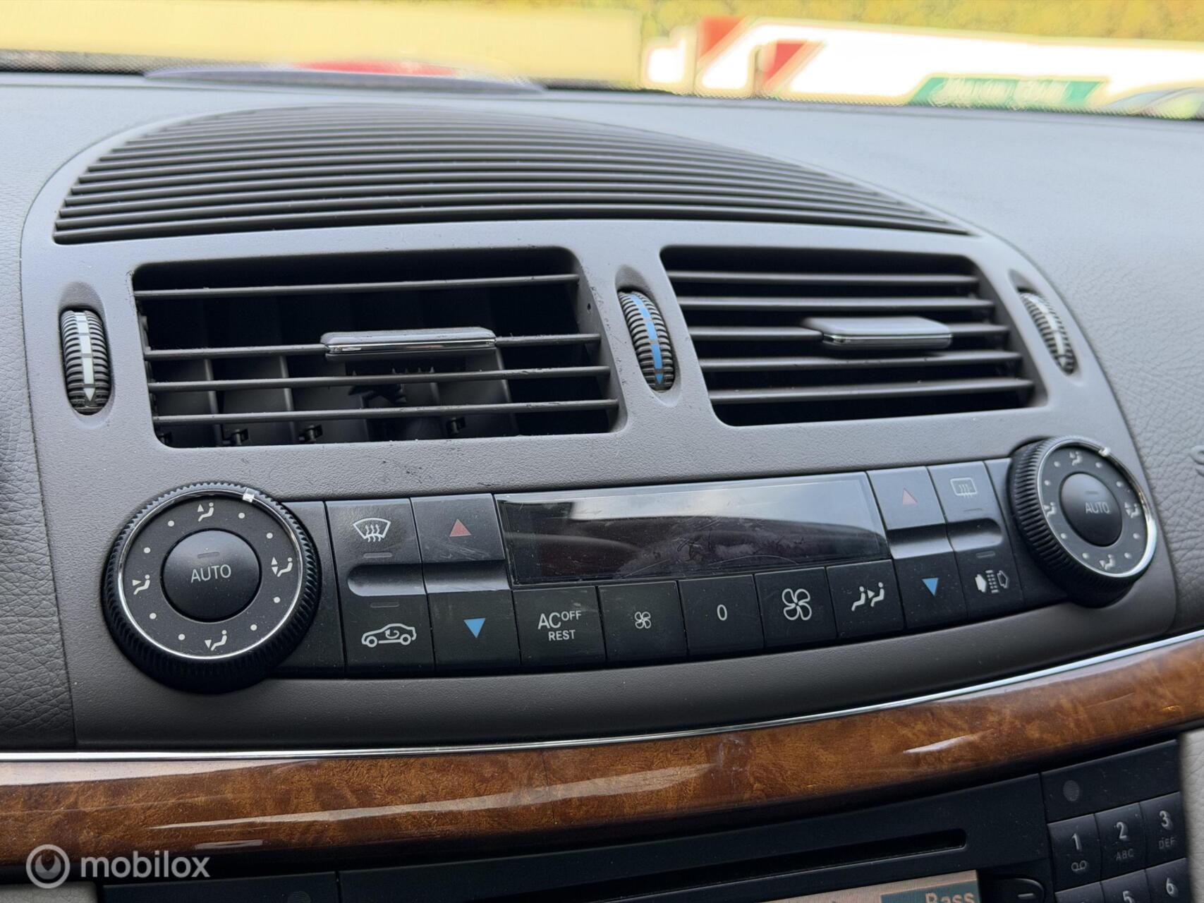 Foto van Mercedes-Benz E 320 CDI