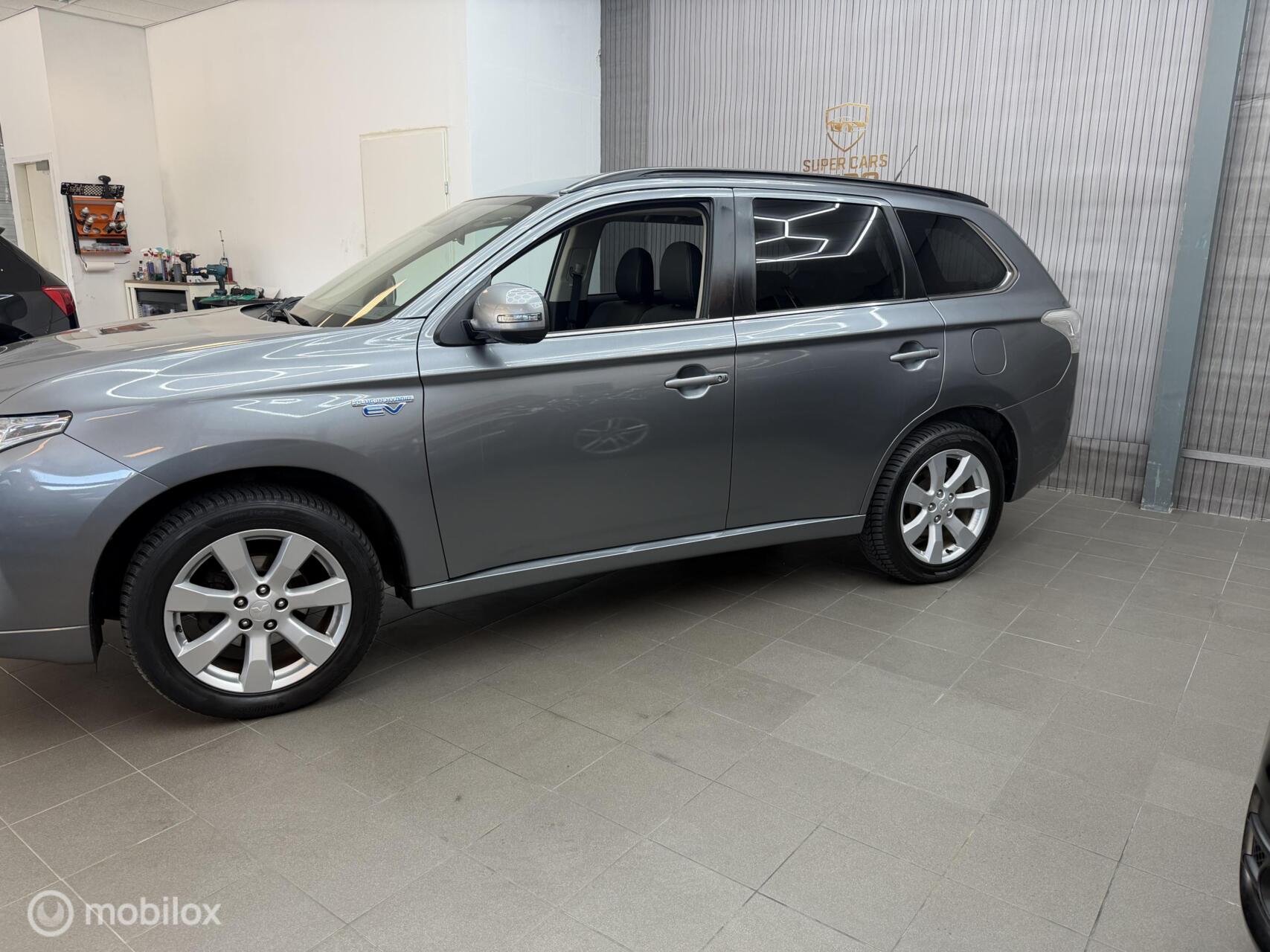 Foto van Mitsubishi Mitsubishi Outlander
