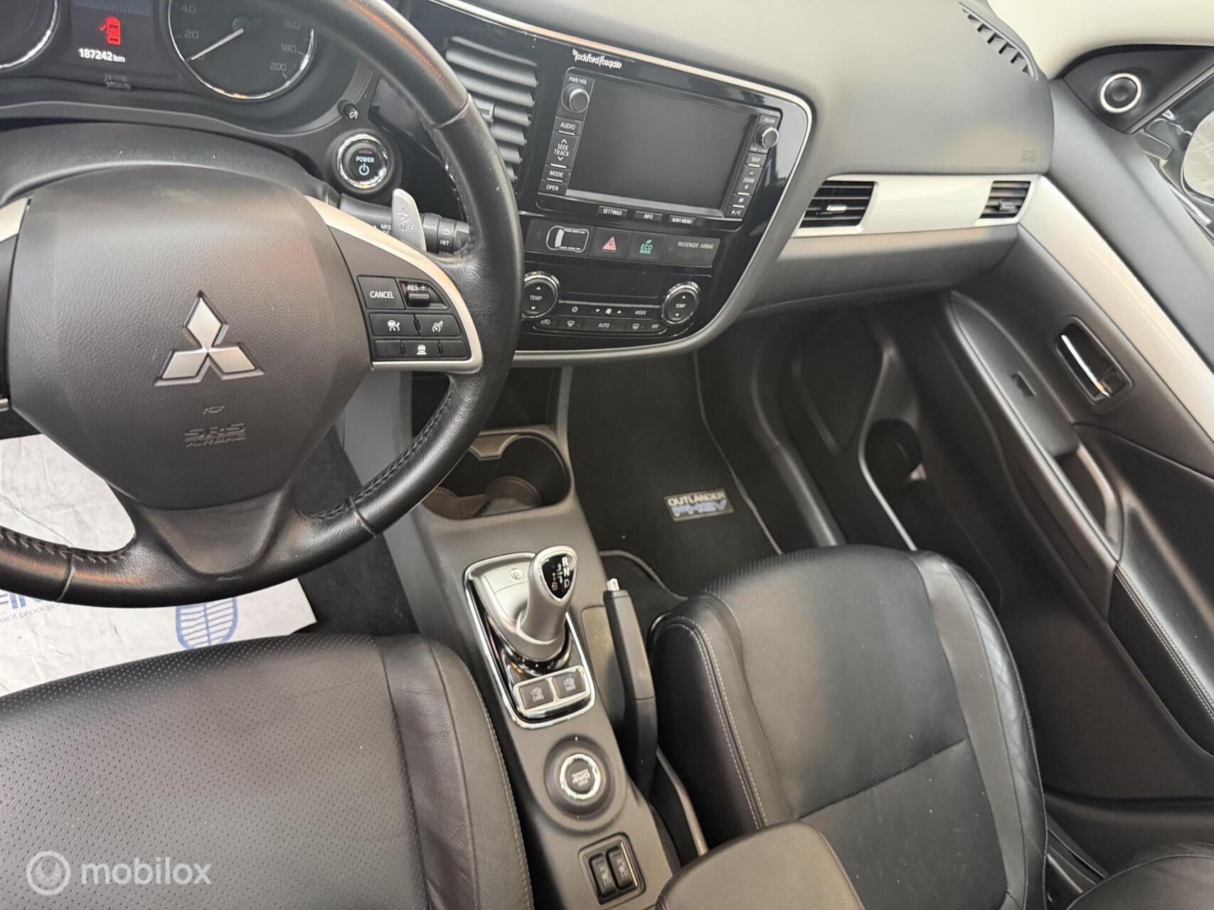 Foto van Mitsubishi Mitsubishi Outlander