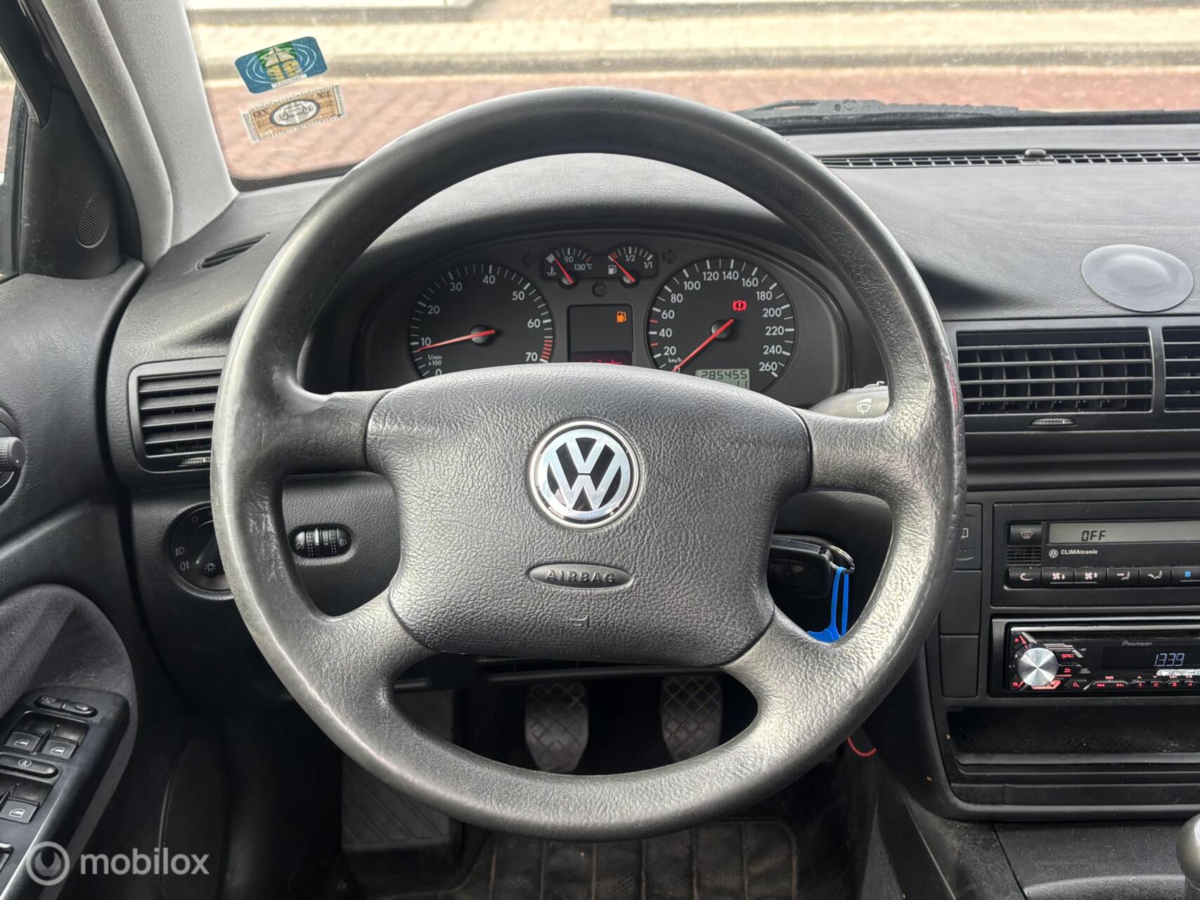 Foto van Volkswagen Passat