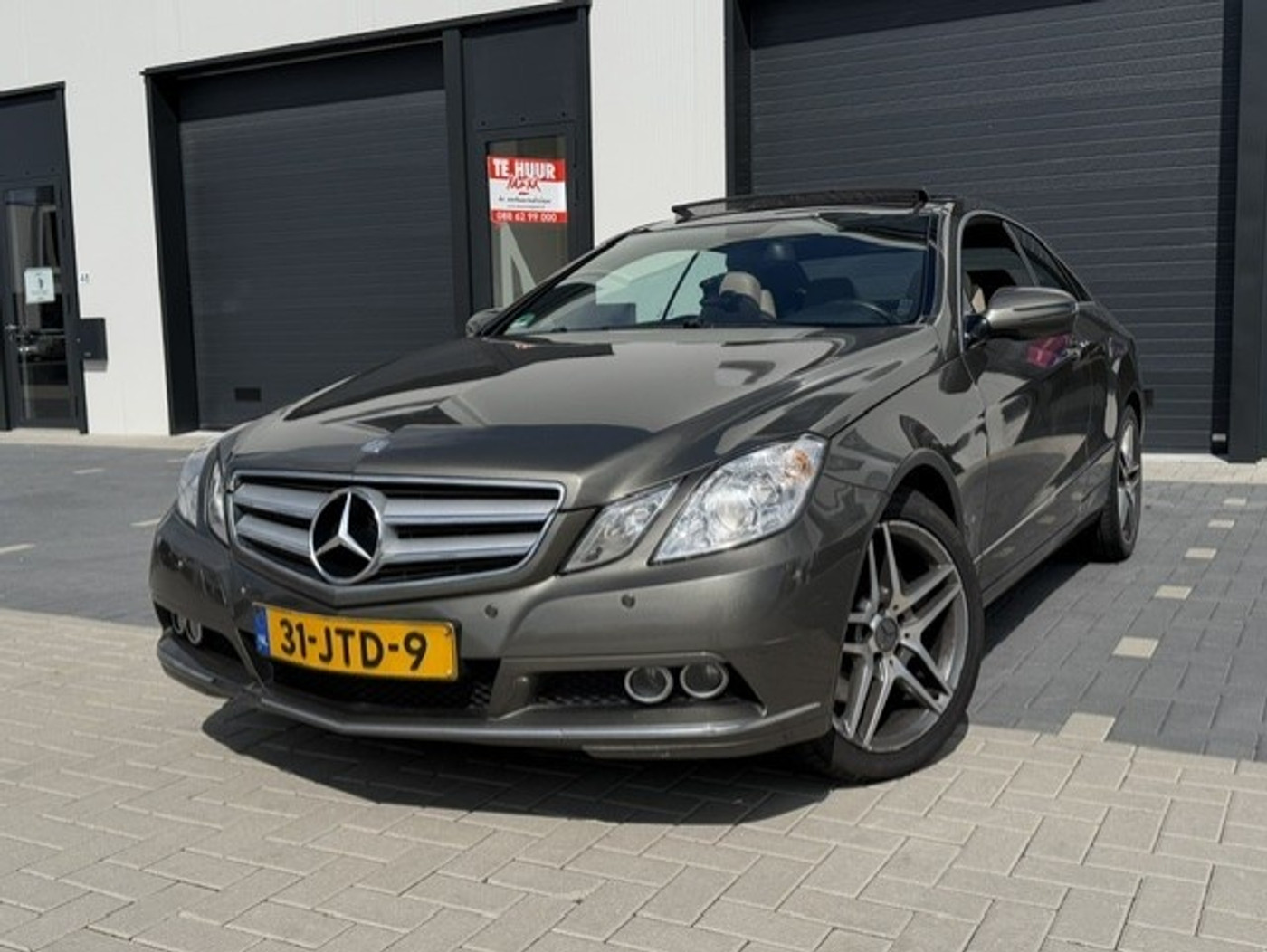 Mercedes-Benz E 350 CDI 350 CDI Elegance Automaat Pano Clima Cruise Leer 2009 - voorkant