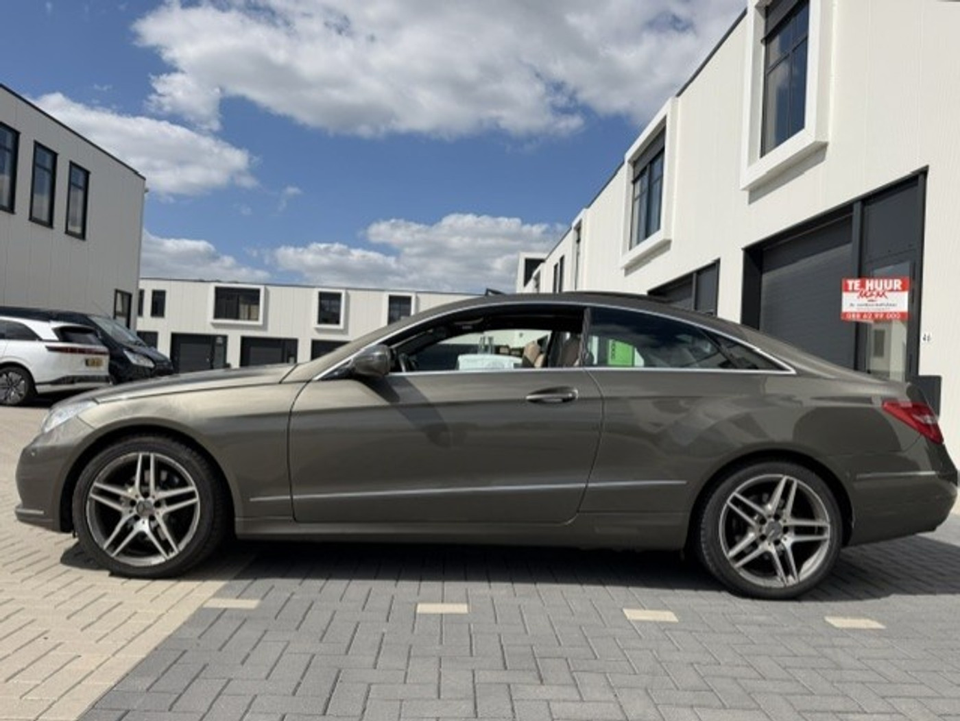 Foto van Mercedes-Benz E 350 CDI