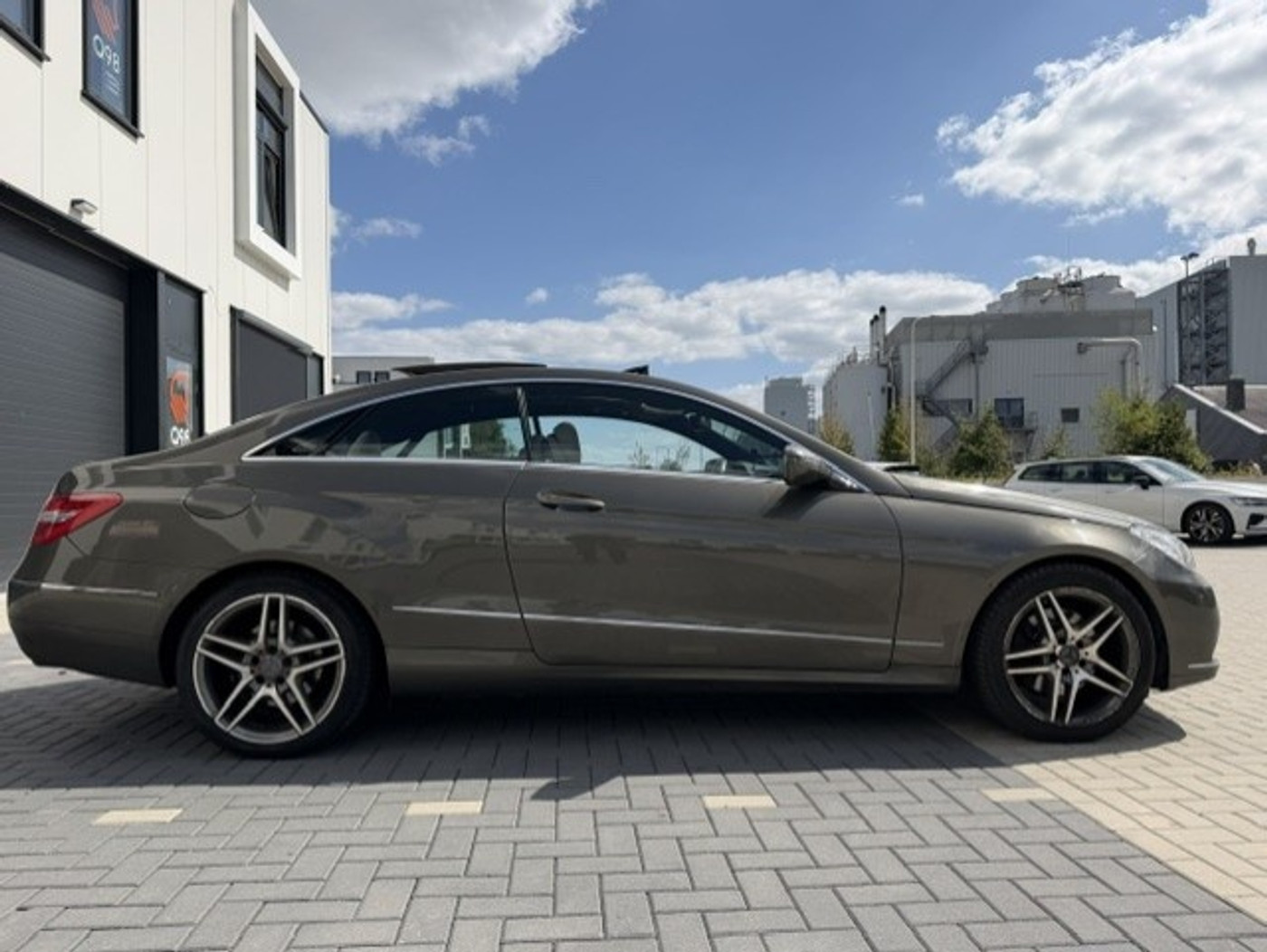 Foto van Mercedes-Benz E 350 CDI