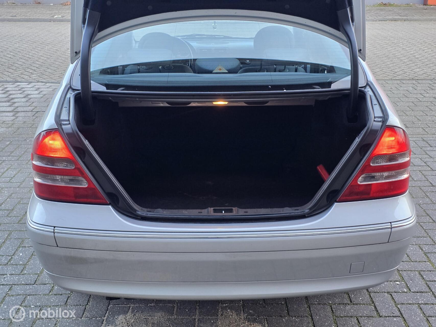 Foto van Mercedes-Benz C 270 CDI