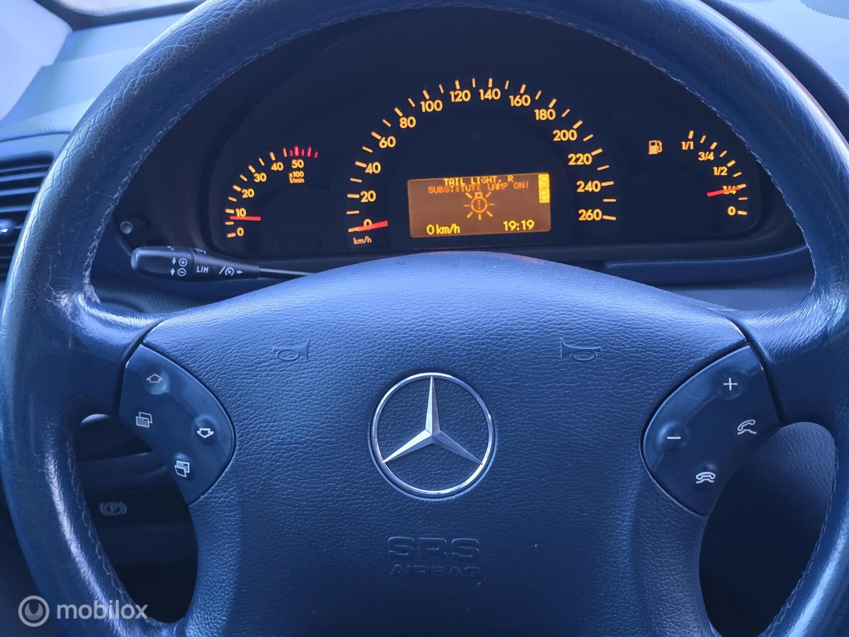 Foto van Mercedes-Benz C 270 CDI