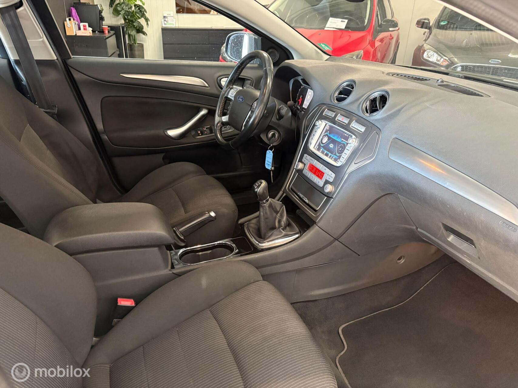 Foto van Ford Mondeo