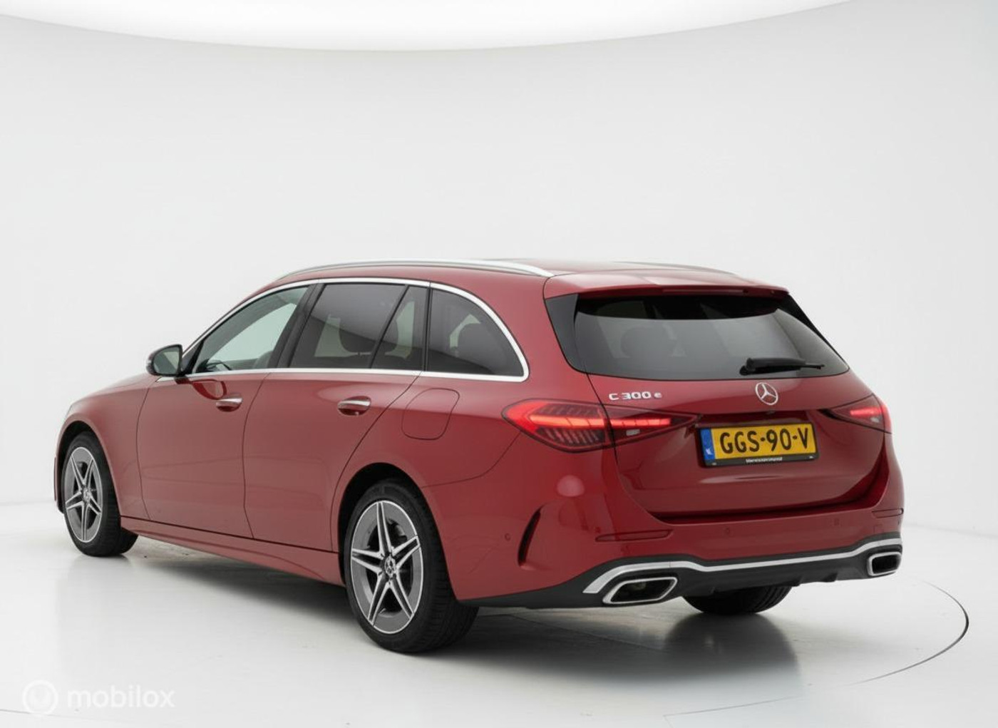 Foto van Mercedes-Benz C 300 E