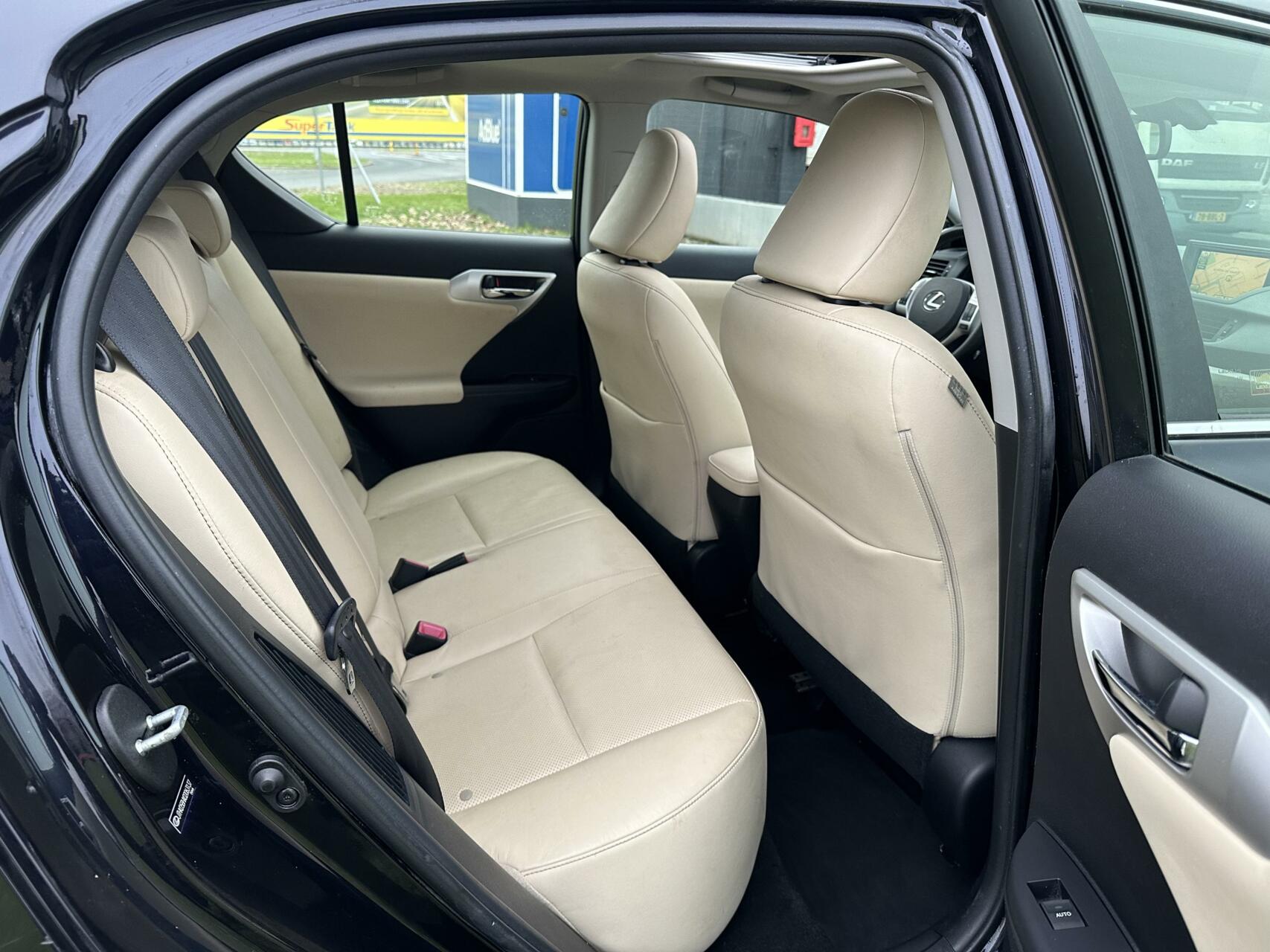 Foto van Lexus CT