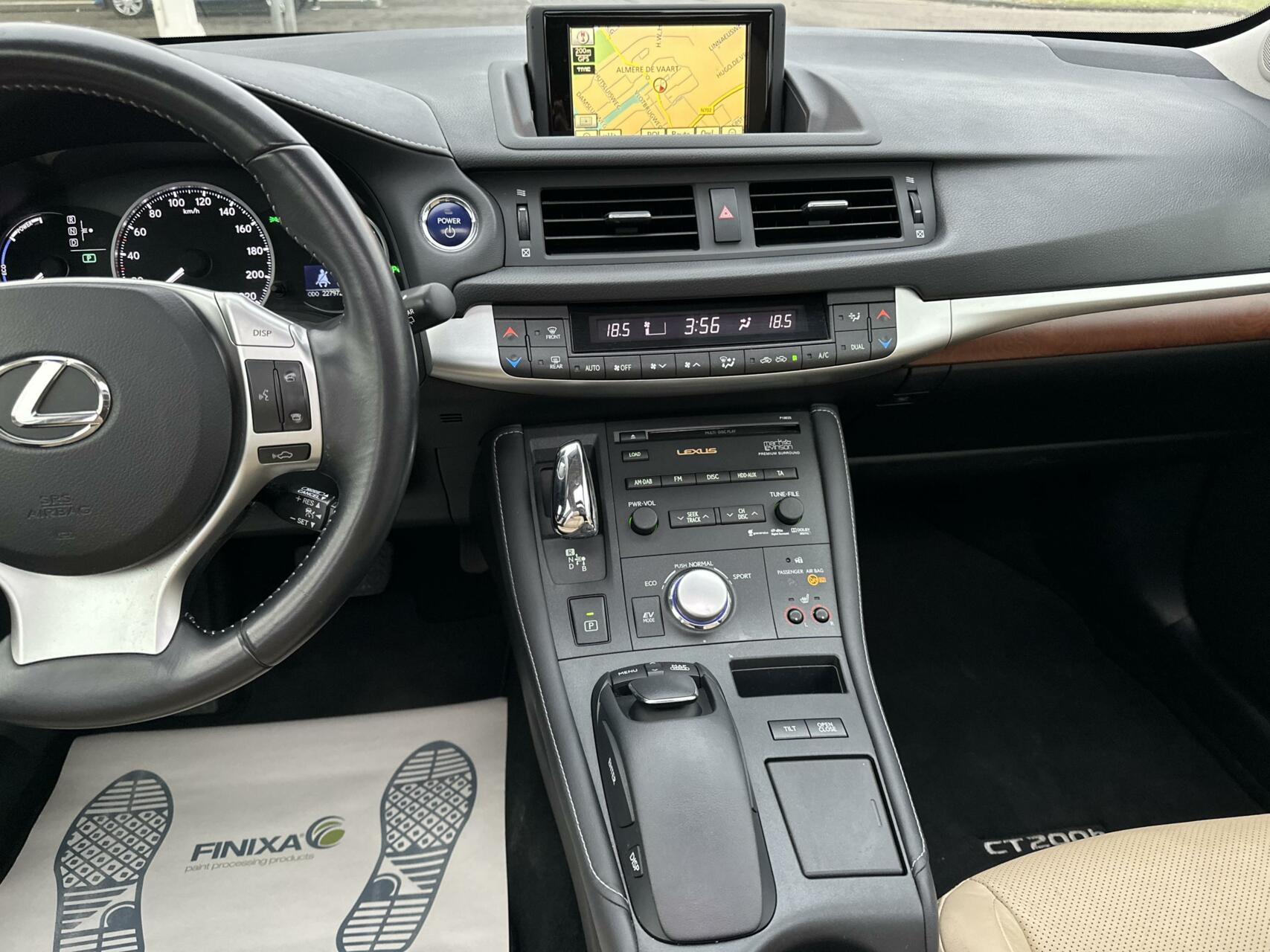 Foto van Lexus CT