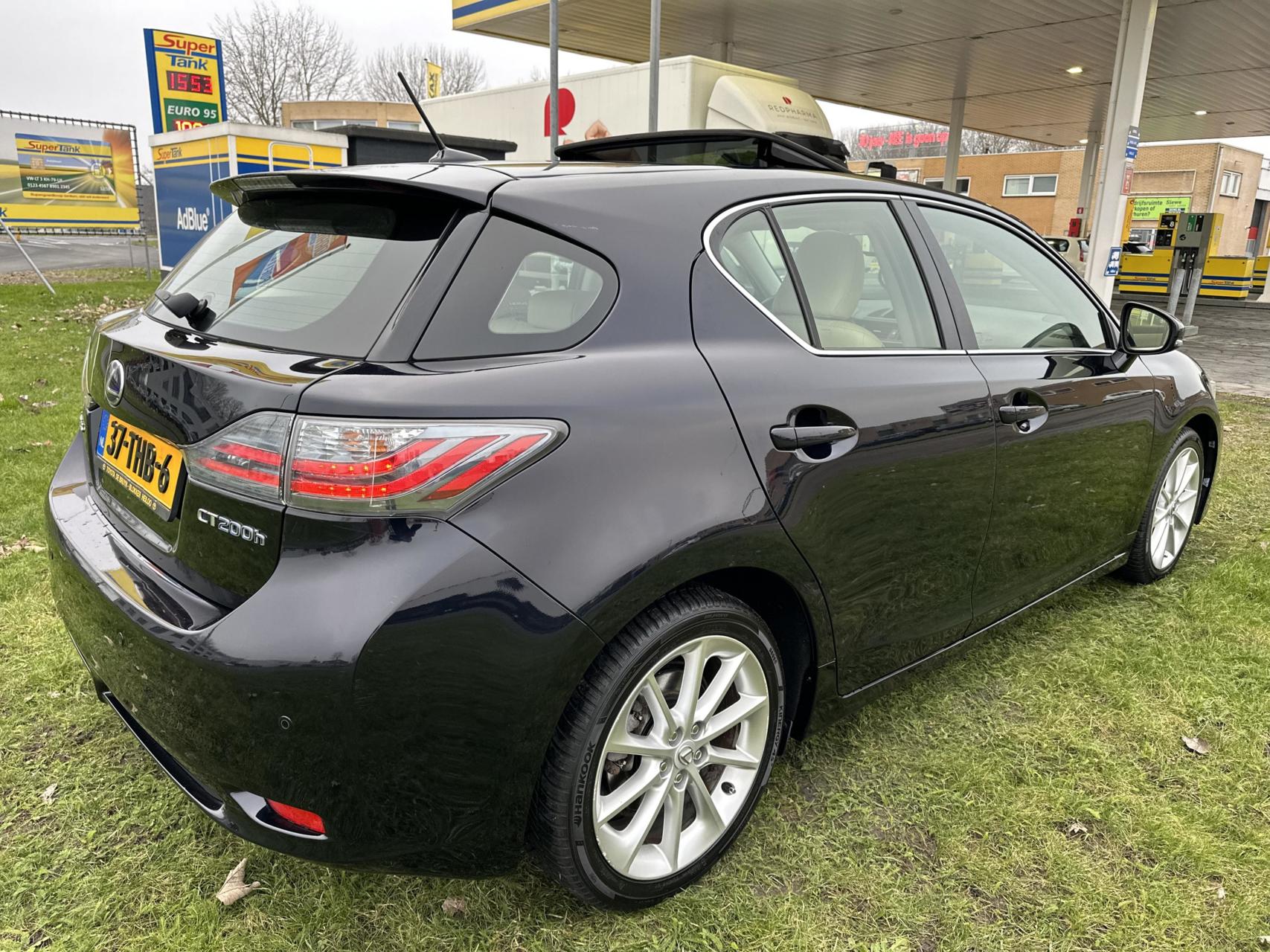 Foto van Lexus CT