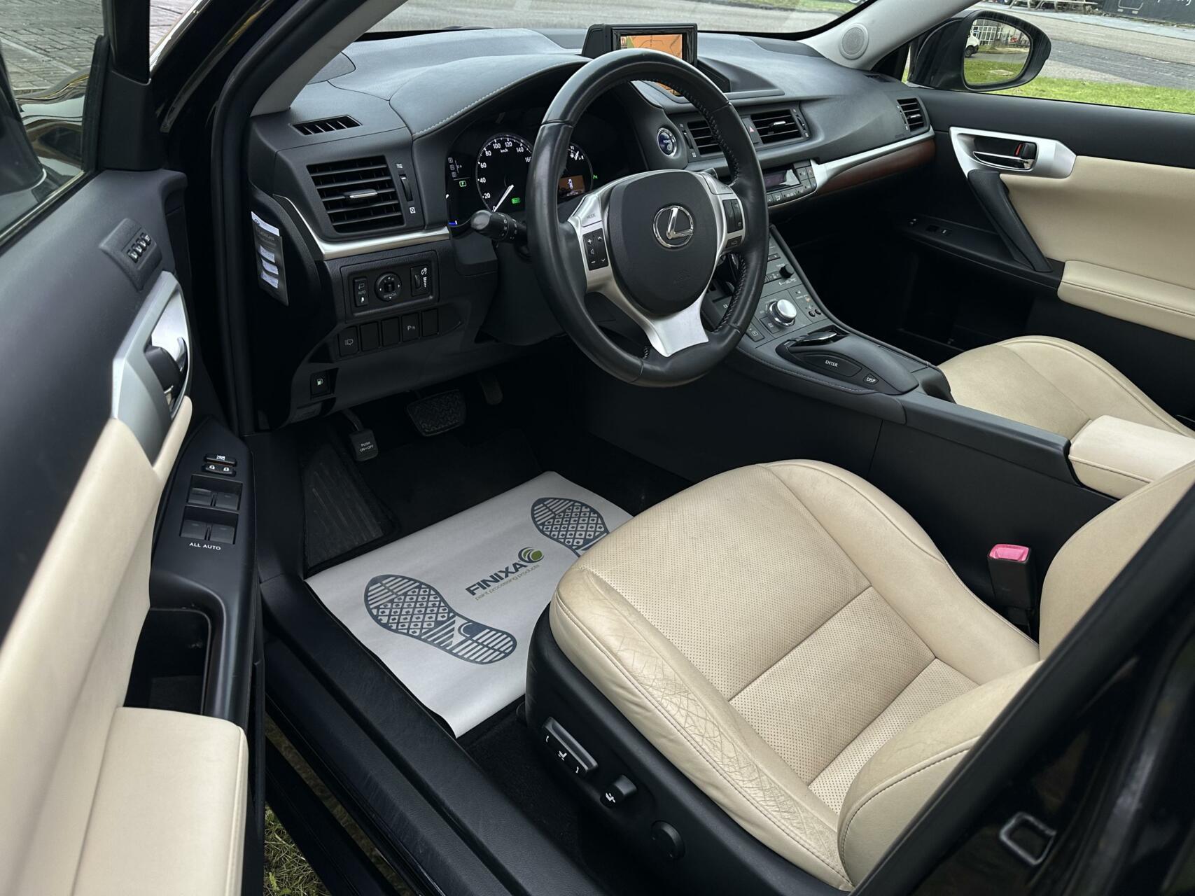 Foto van Lexus CT