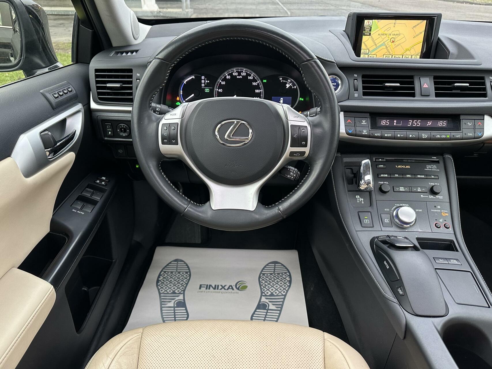 Foto van Lexus CT
