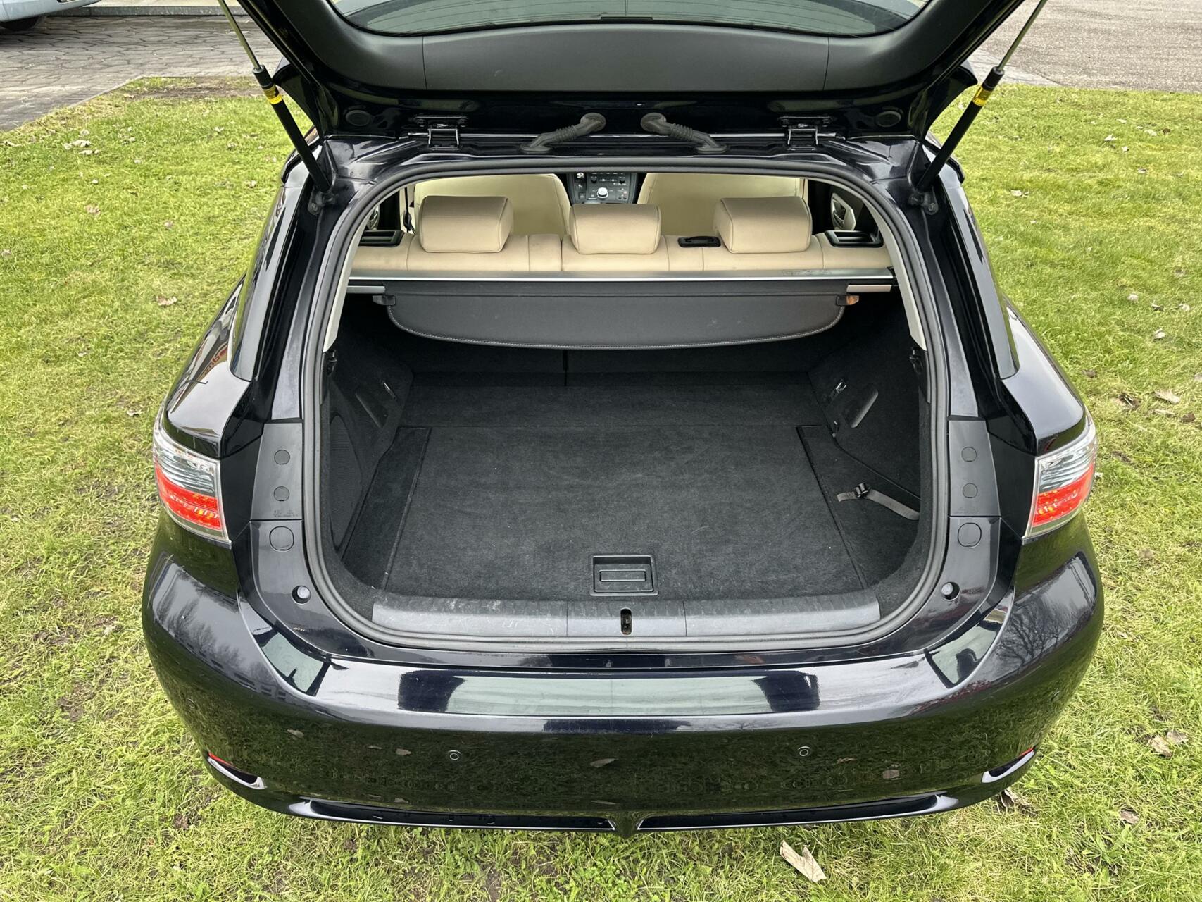 Foto van Lexus CT