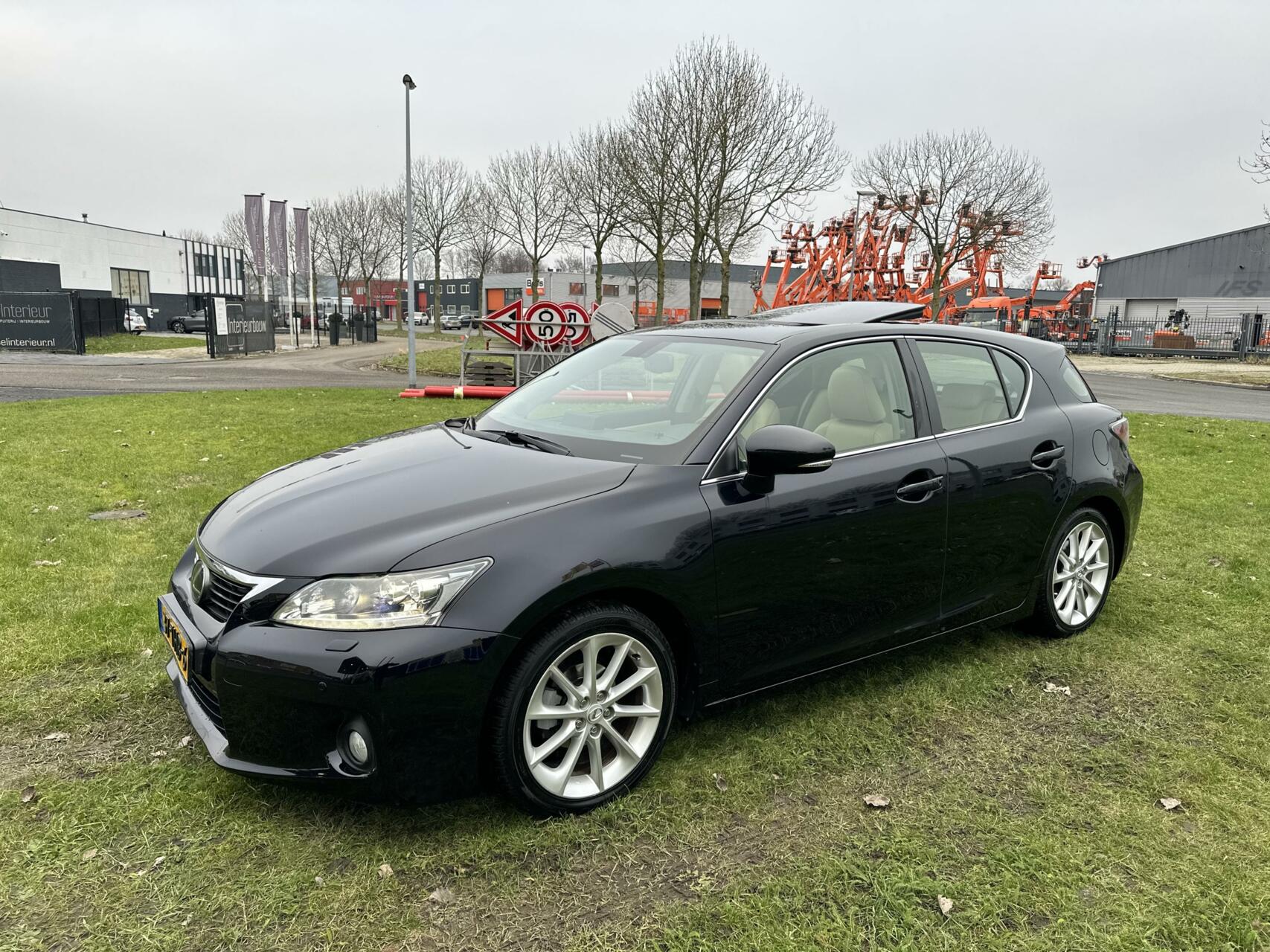 Foto van Lexus CT