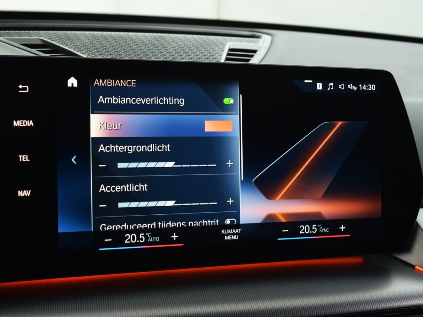 Foto van BMW Ix1 Xdrive30