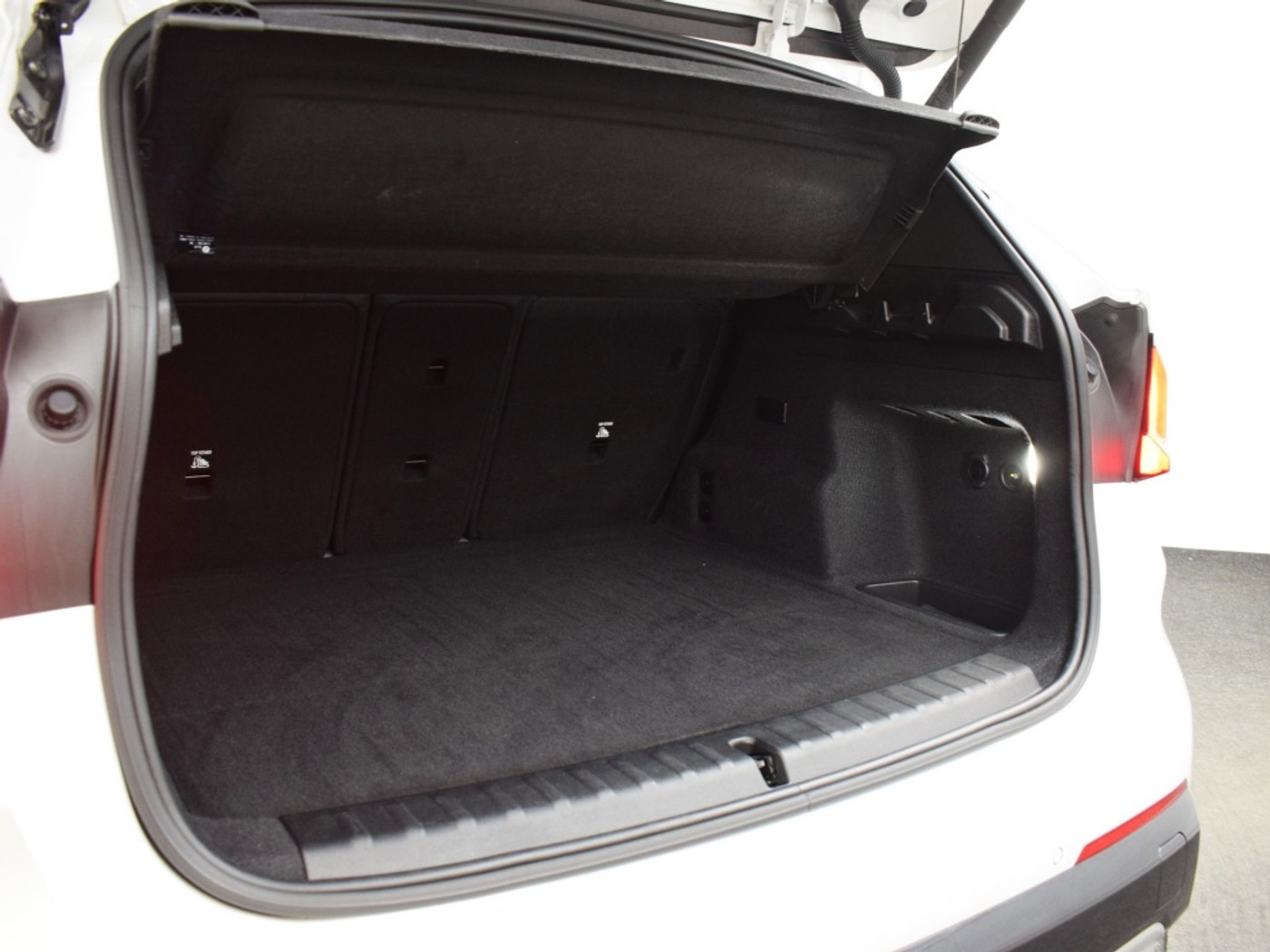 Foto van BMW Ix1 Xdrive30