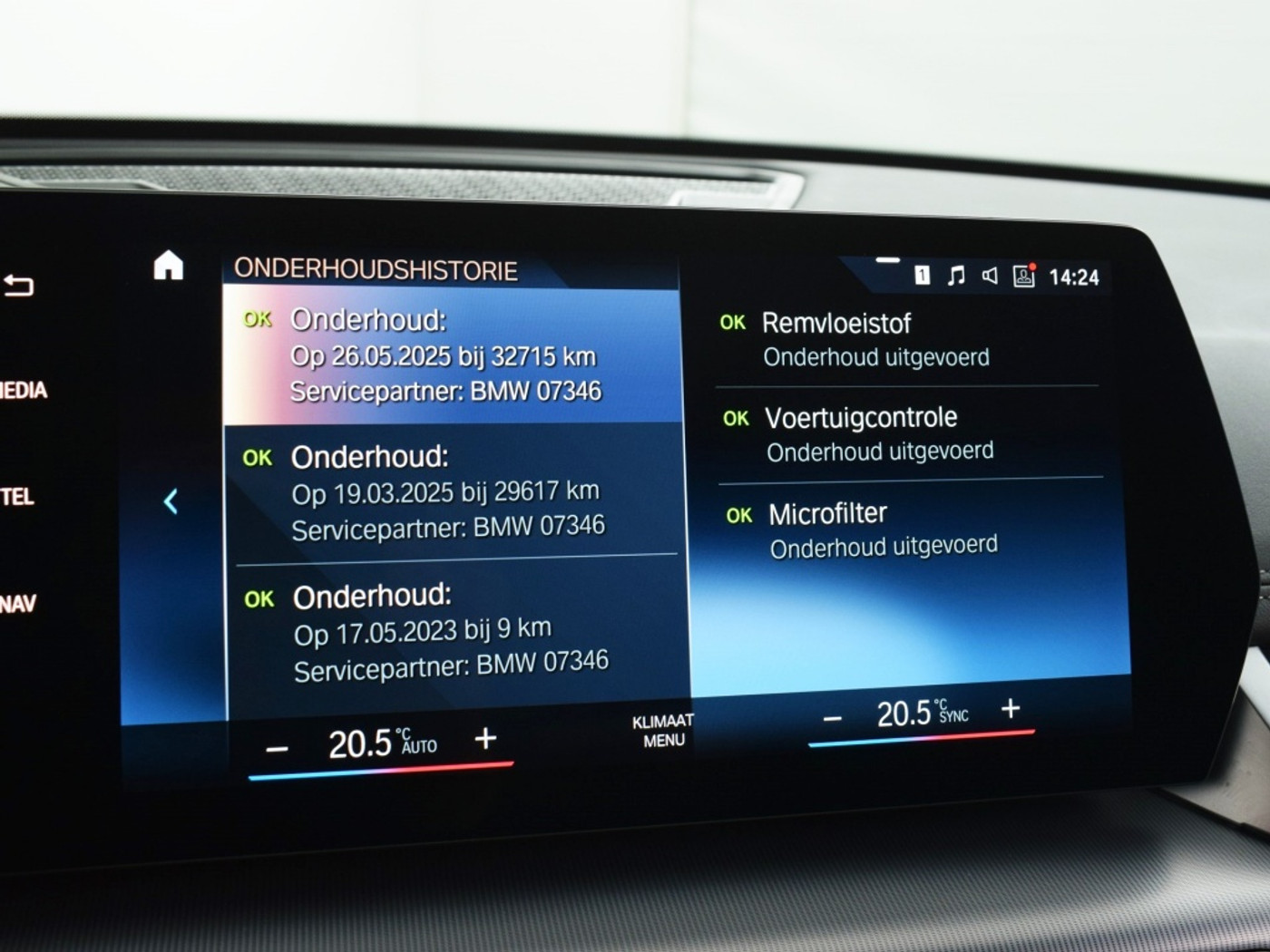 Foto van BMW Ix1 Xdrive30