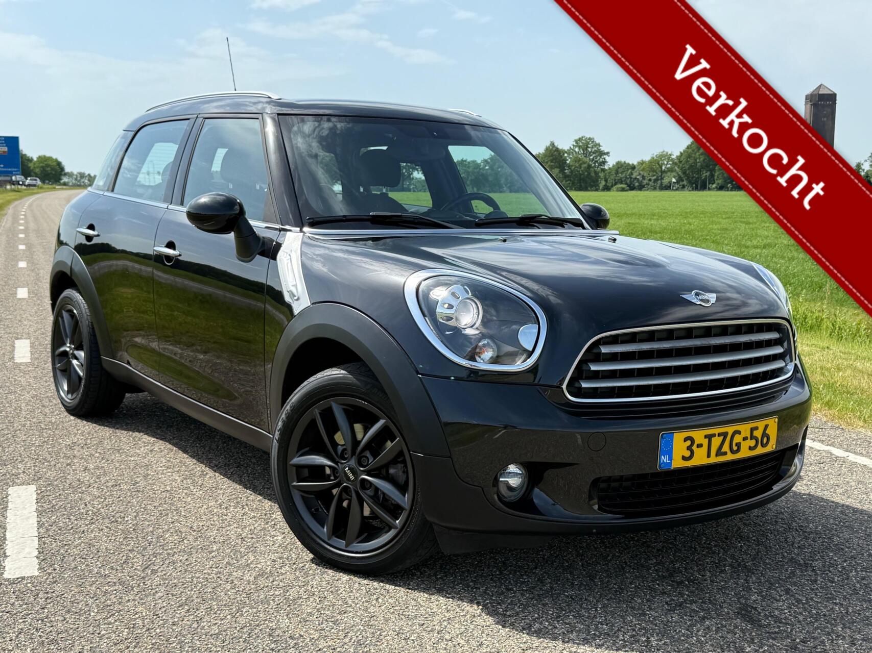 Mini Cooper 1.6 Cooper 122pk | Orig NL | 1e eig 2014 - voorkant