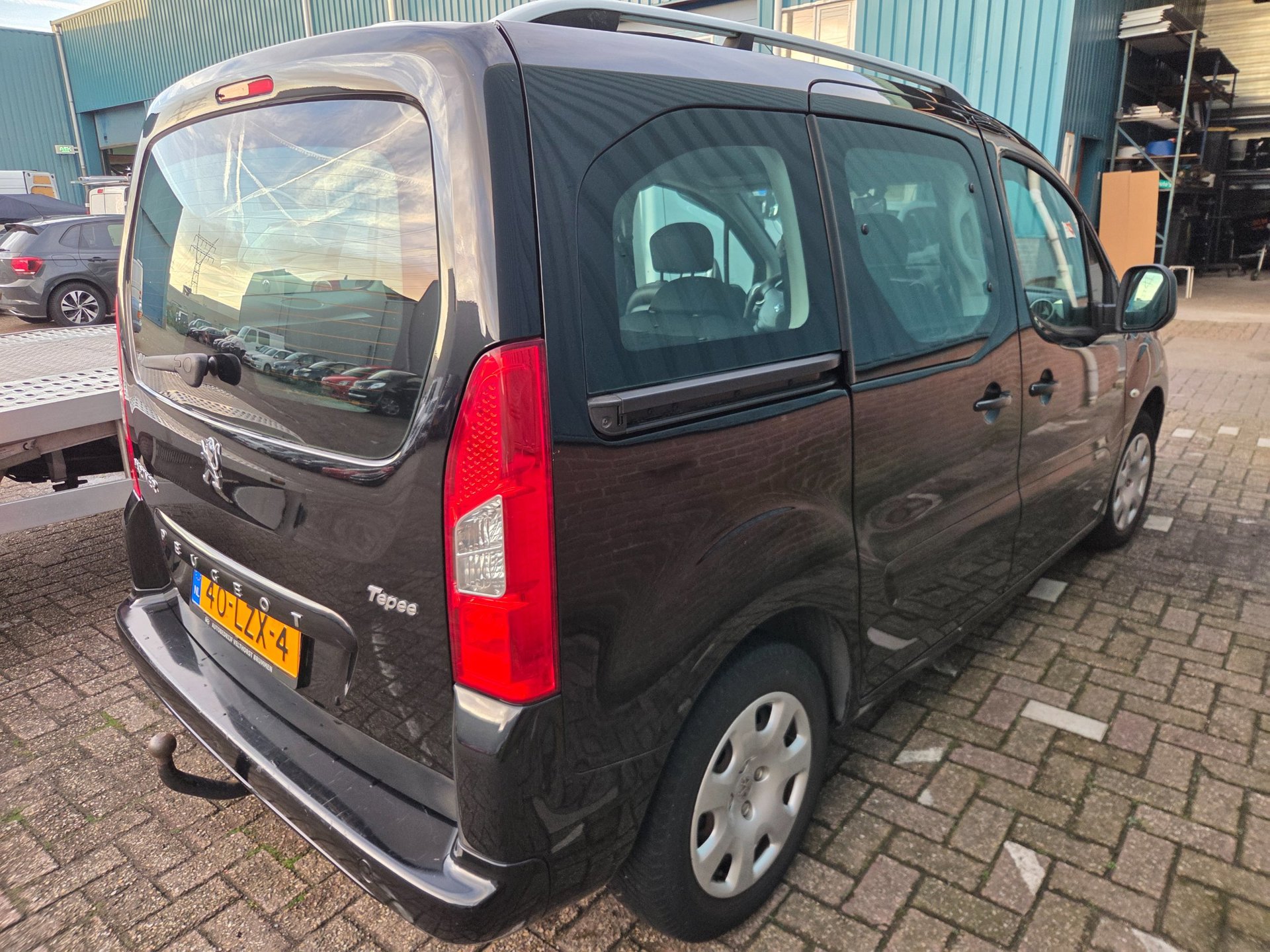 Foto van Peugeot Partner