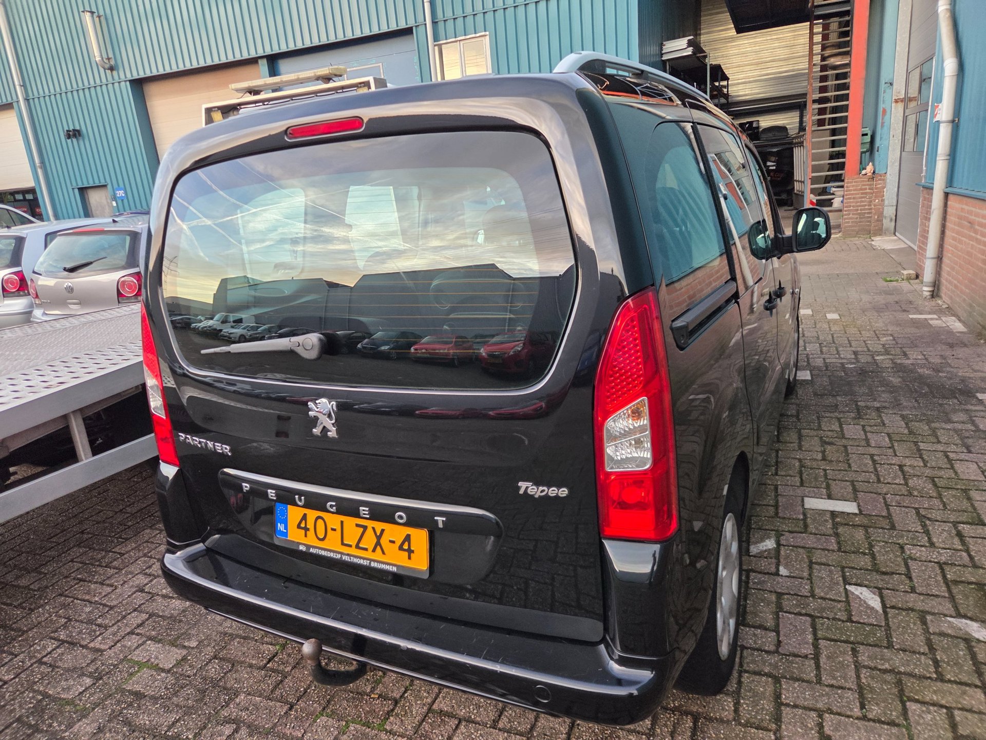 Foto van Peugeot Partner