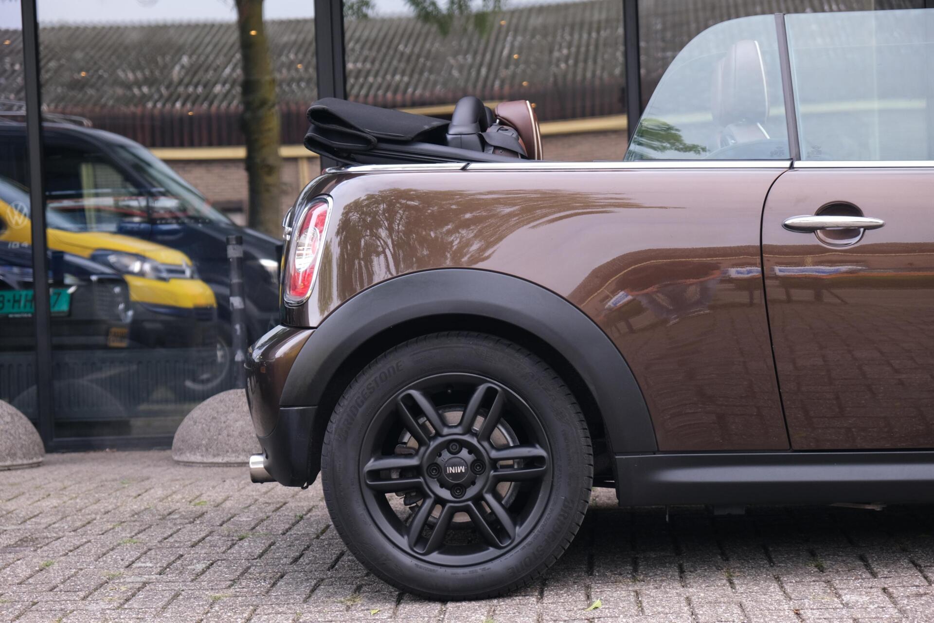 Foto van Mini Cooper Cabrio