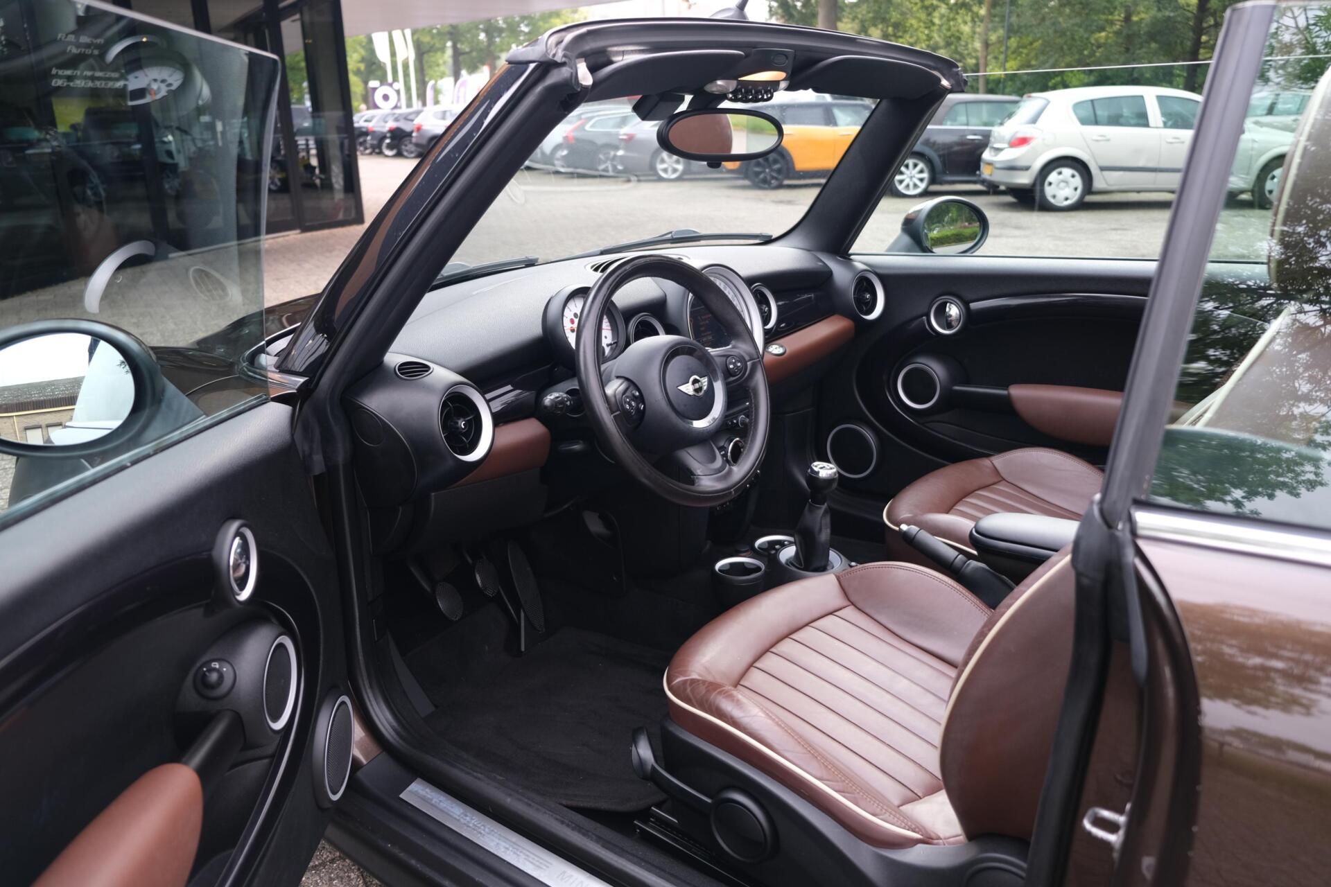 Foto van Mini Cooper Cabrio