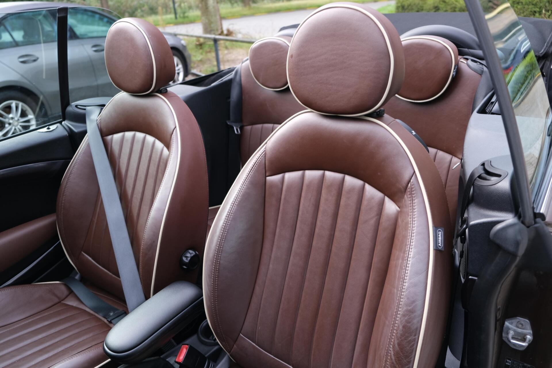 Foto van Mini Cooper Cabrio