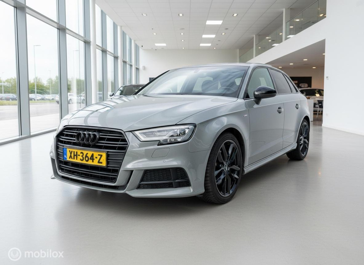 Audi A3 Sportback 35 TFSI  Sport S Line Virtual 2019 - voorkant