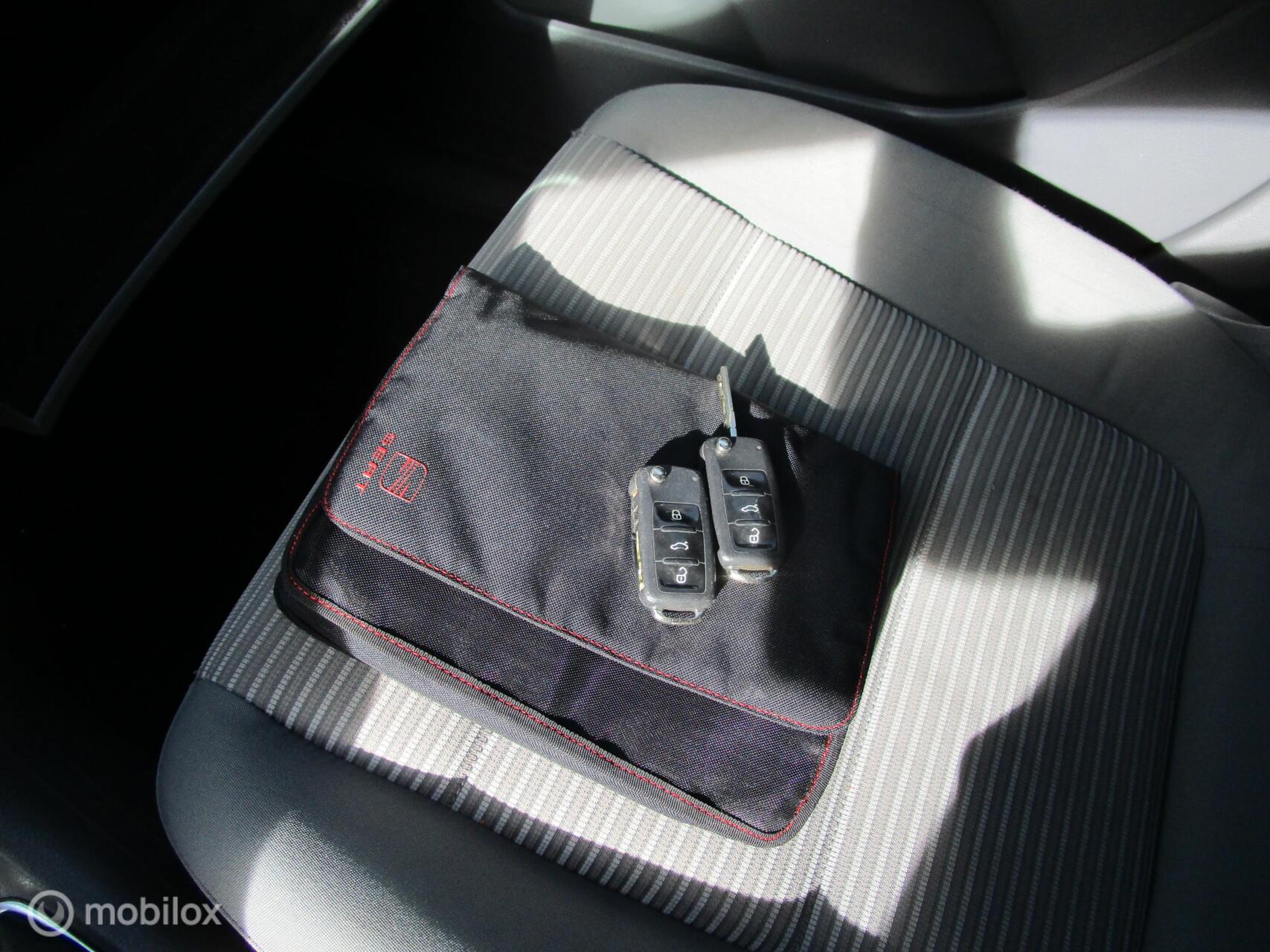 Foto van Seat Alhambra