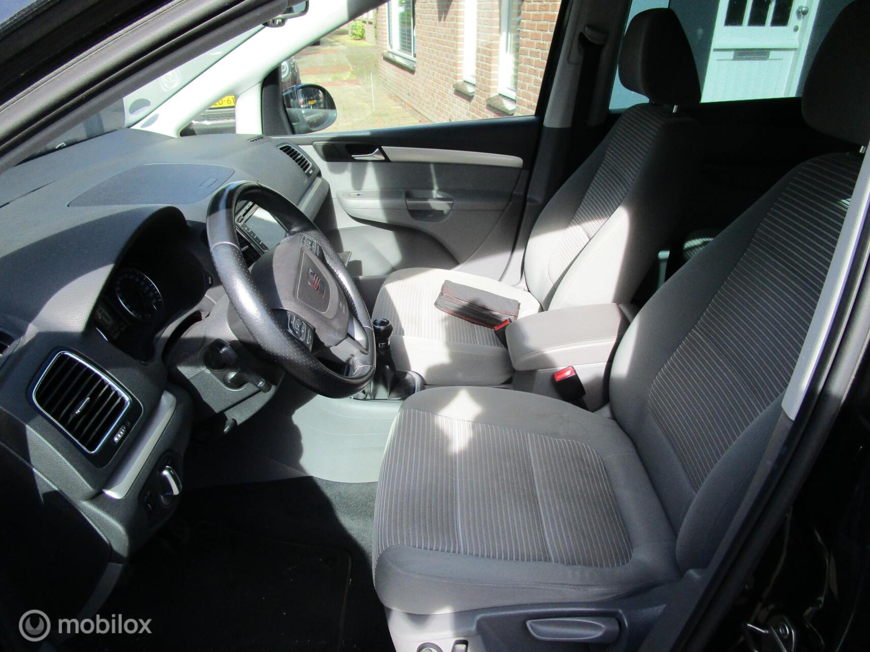 Foto van Seat Alhambra