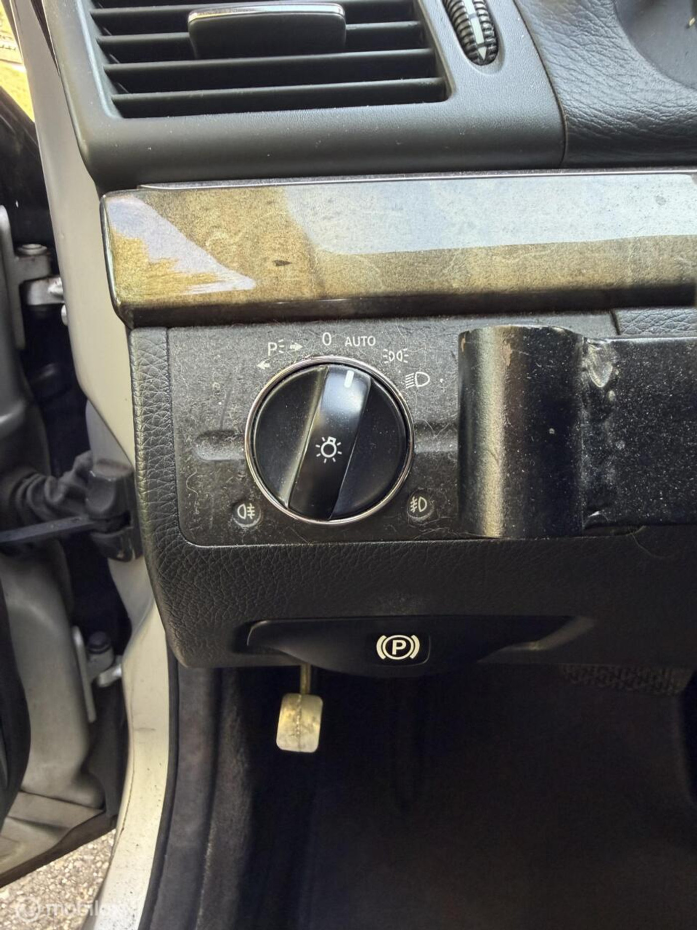 Foto van Mercedes-Benz E 240
