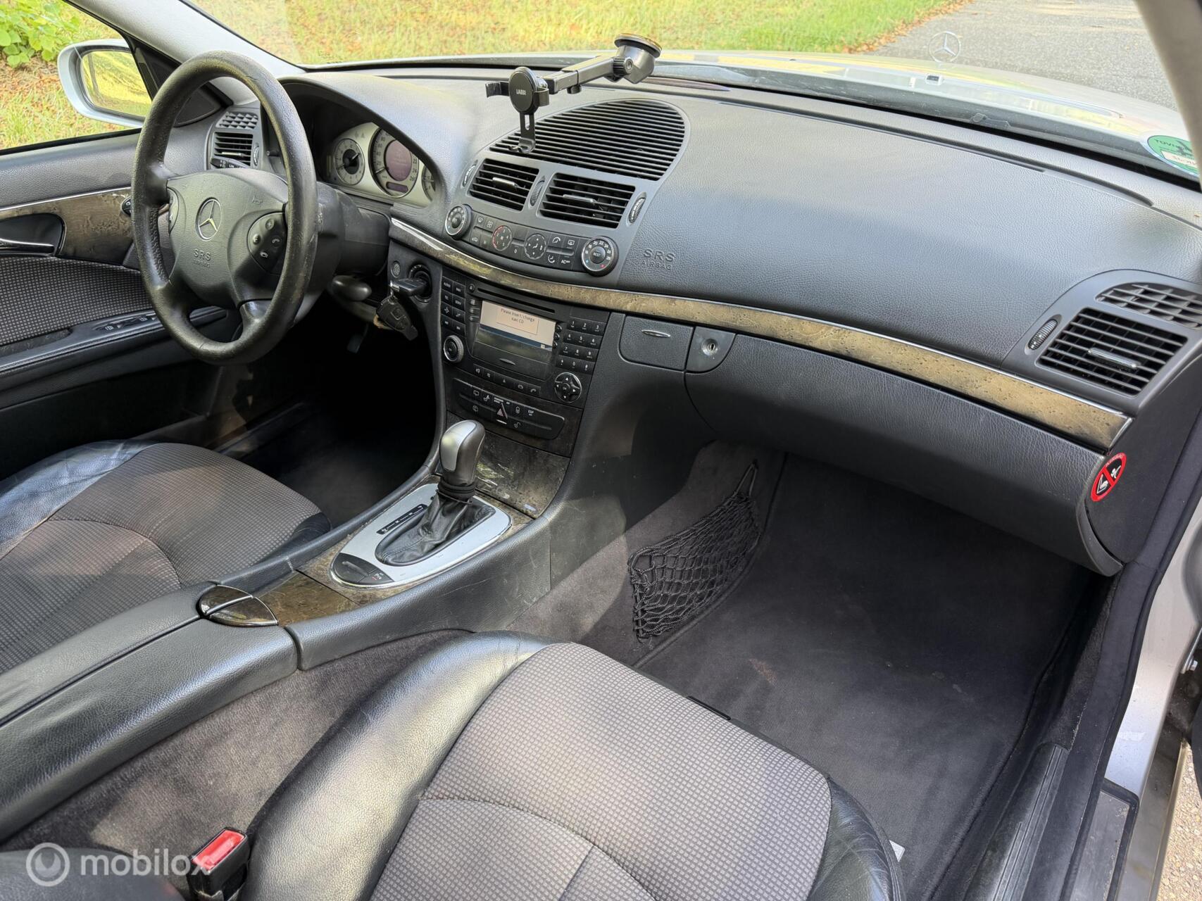 Foto van Mercedes-Benz E 240